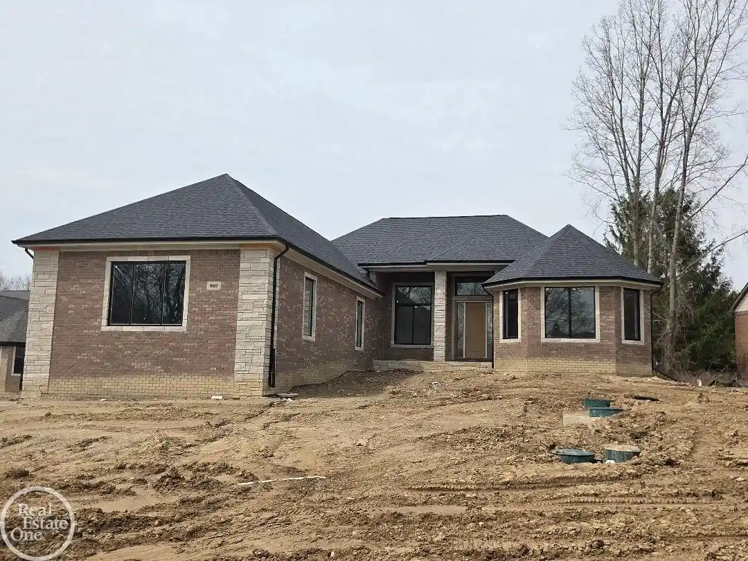 Photo 1 of Single family home for sale at 54840 Washington St, Chesterfield, MI 48047 | MLS# 58050222154 | Listing updated on 2026-10-15