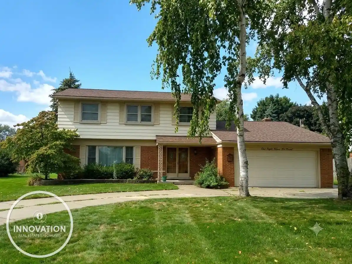 Photo 1 of Single family home for sale at 18768 Millar Rd, Clinton Township, MI 48036 | MLS# 58050222161 | Listing updated on 2026-10-15