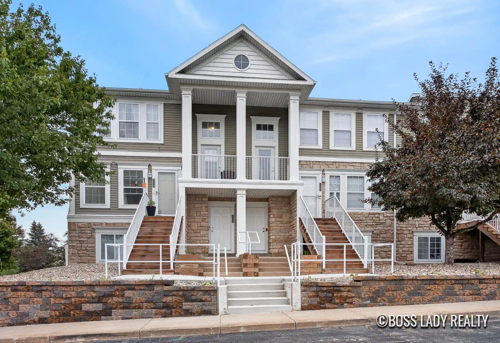 Photo 1 of Sale Pending at 4864 Ausable River Dr Sw #4864, Grandville, MI 49418 | MLS# 65026049718 | Listing updated on 2026-10-22