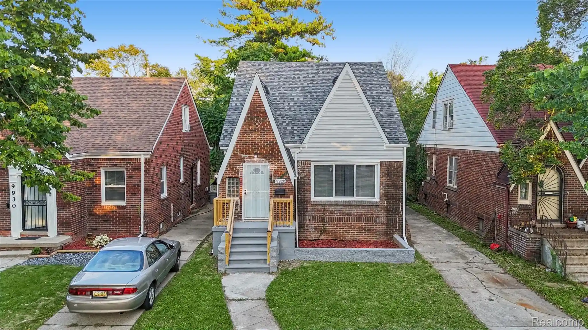 Photo 1 of Single family home for sale at 9920 Balfour Rd, Detroit, MI 48224 | MLS# 20261075429 | Listing updated on 2026-10-21