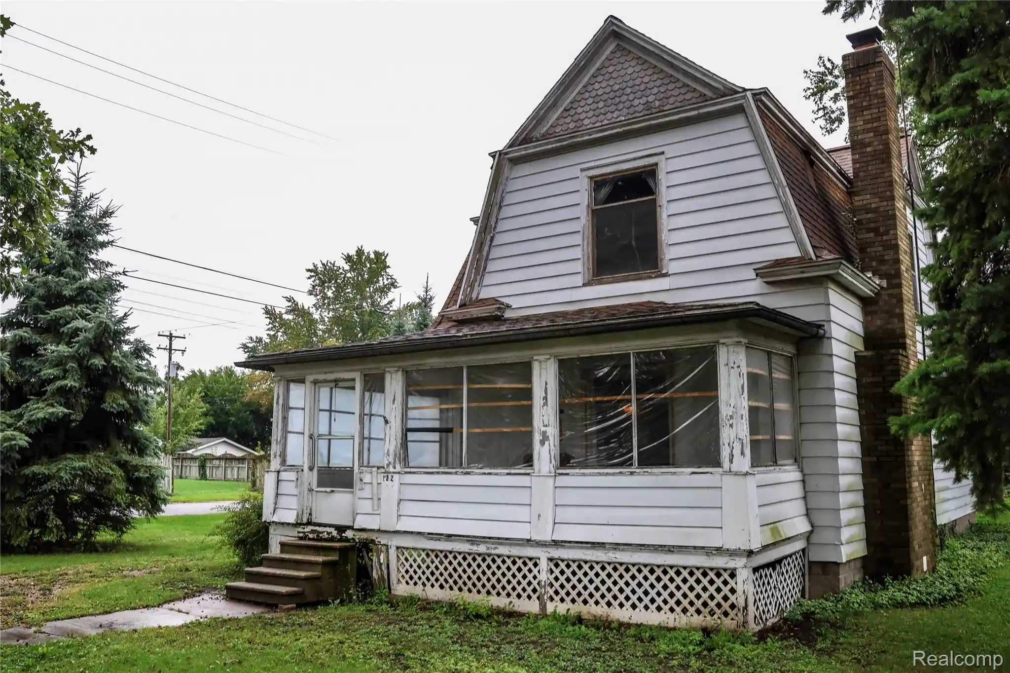 Photo 1 of Single family home for sale at 122 S Newton St, Middleton, MI 48856 | MLS# 20261075436 | Listing updated on 2026-09-22