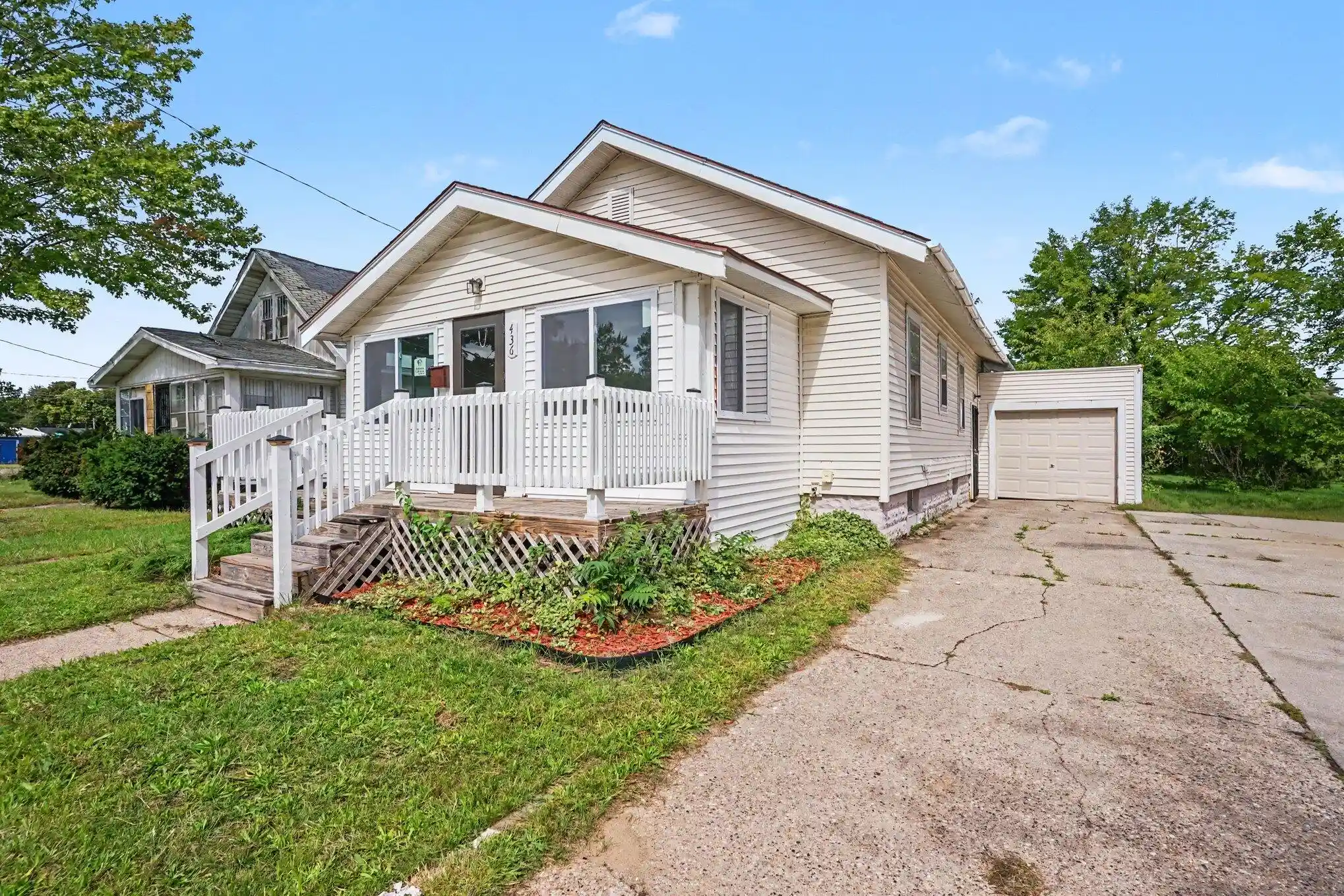 Photo 1 of Single family home for sale at 436 Catawba Ave, Muskegon, MI 49442 | MLS# 71026049761 | Listing updated on 2026-09-25