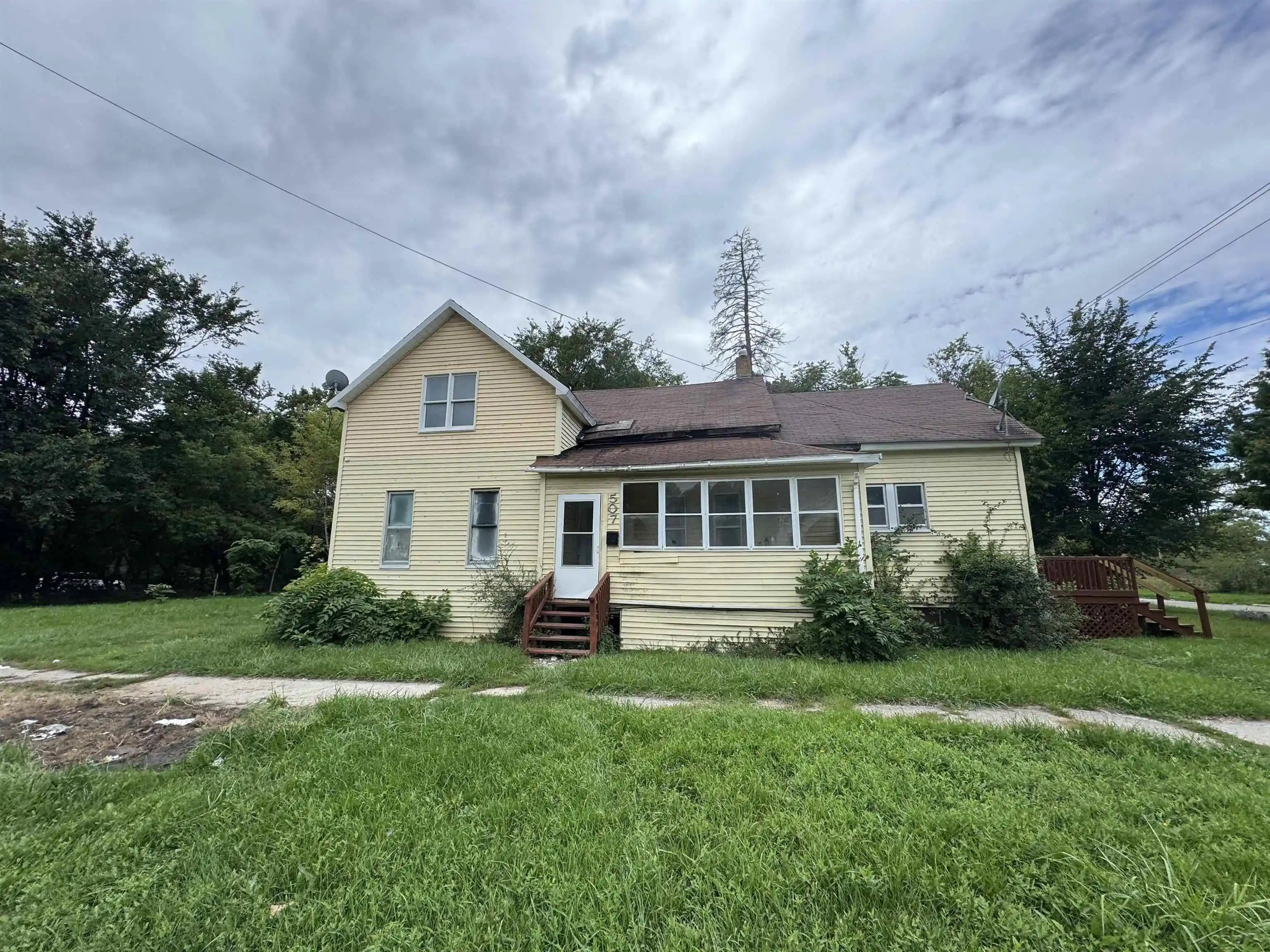 Photo 1 of Single family home for sale at 507 S 14th Street, Saginaw, MI 48601 | MLS# 61050222207 | Listing updated on 2026-09-18