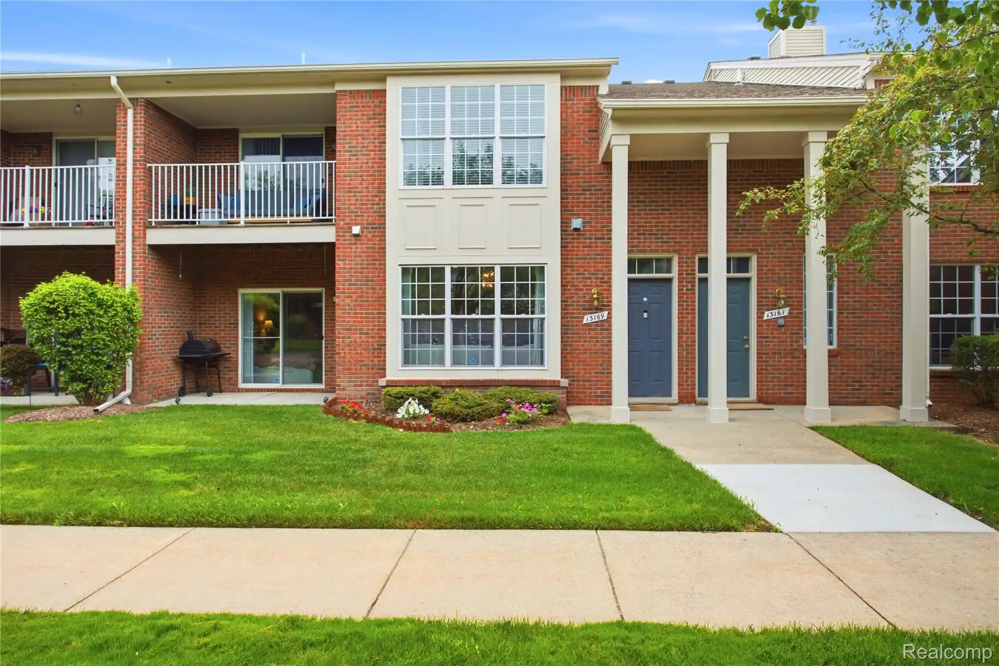 Photo 1 of Sale Pending at 13169 Canopy Dr, Sterling Heights, MI 48313 | MLS# 20261075512 | Listing updated on 2026-09-28