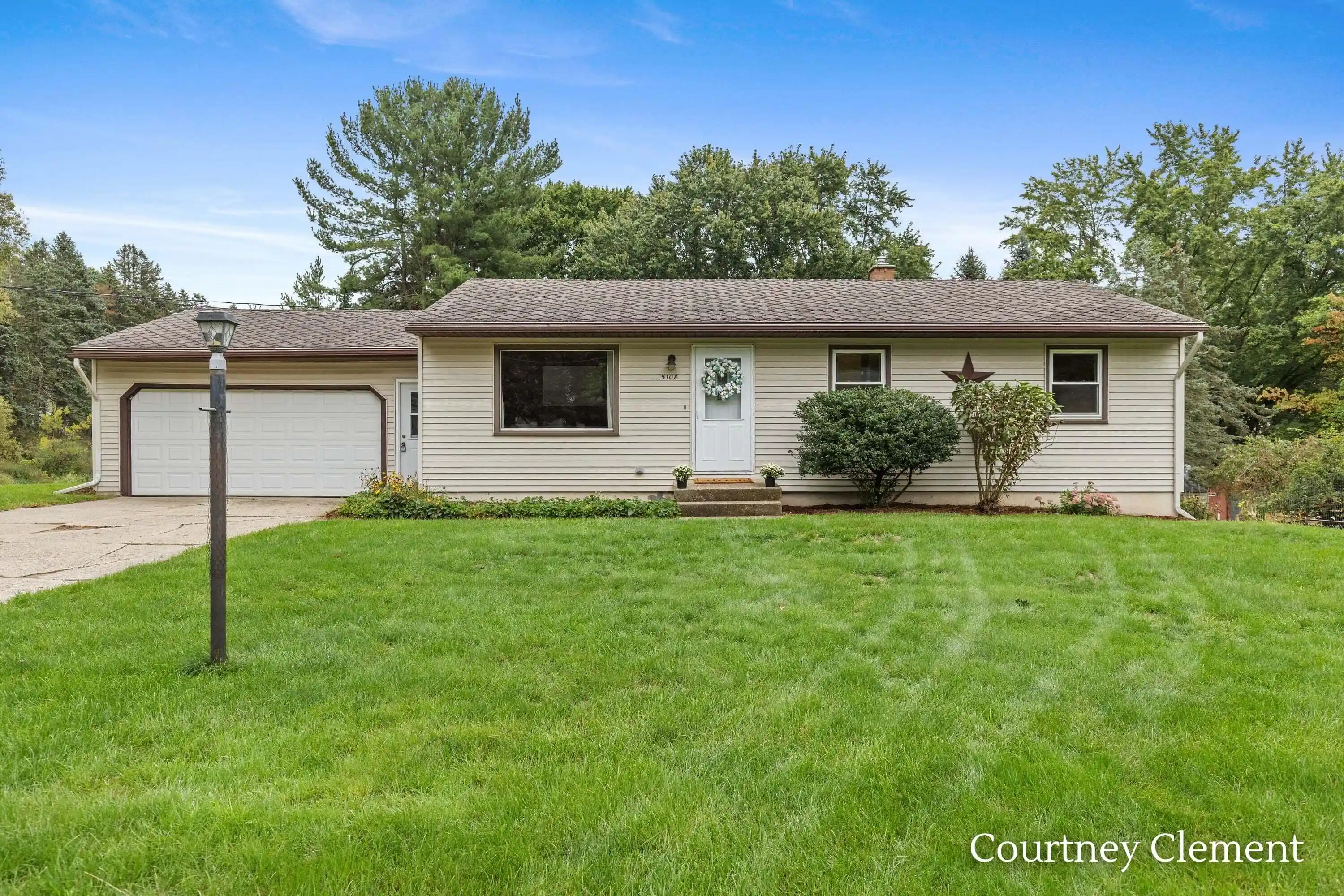 Photo 1 of Sale Pending at 5108 Pleasant Crk Ave Ne, Comstock Park, MI 49321 | MLS# 65026049795 | Listing updated on 2026-10-17