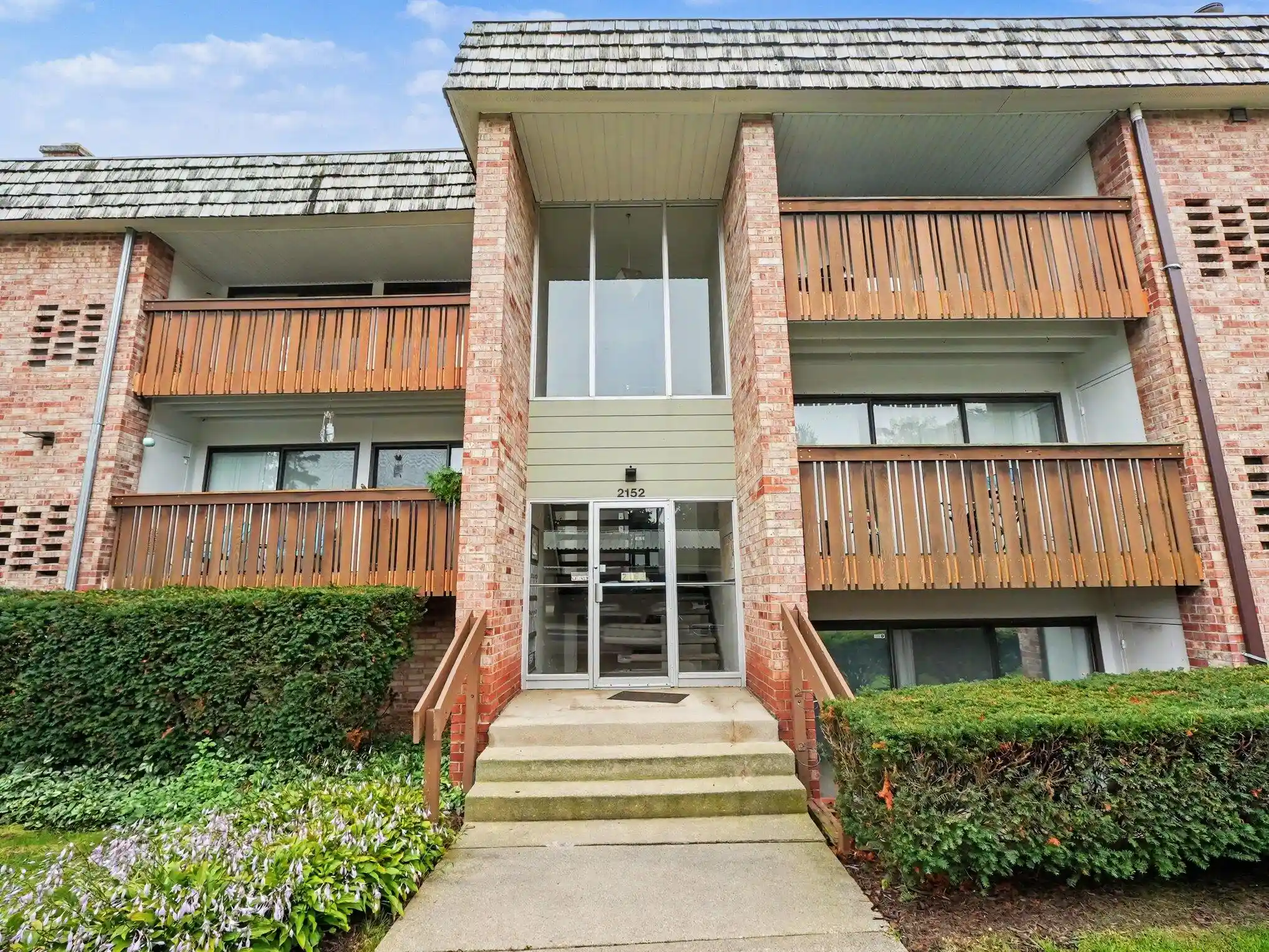 Photo 1 of Condo for sale at 2152 Pauline Blvd #207, Ann Arbor, MI 48103 | MLS# 81026049805 | Listing updated on 2026-09-19
