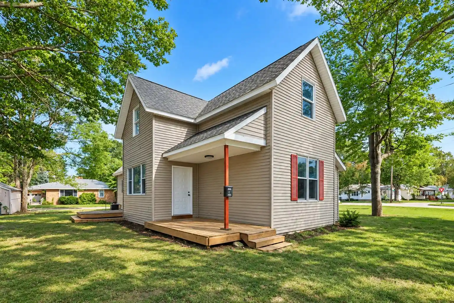 Photo 1 of Single family home for sale at 2184 Mann St, Muskegon, MI 49441 | MLS# 71026049971 | Listing updated on 2026-09-21