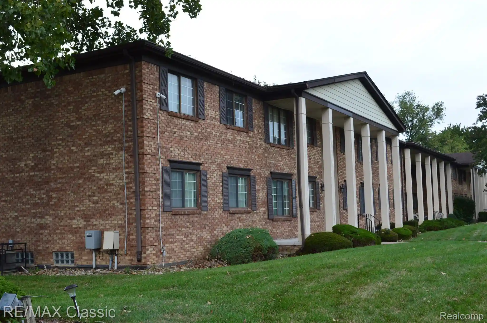Photo 1 of Condo for sale at 19711 E 8 Mile Rd #69, Saint Clair Shores, MI 48080 | MLS# 20261075787 | Listing updated on 2026-09-22