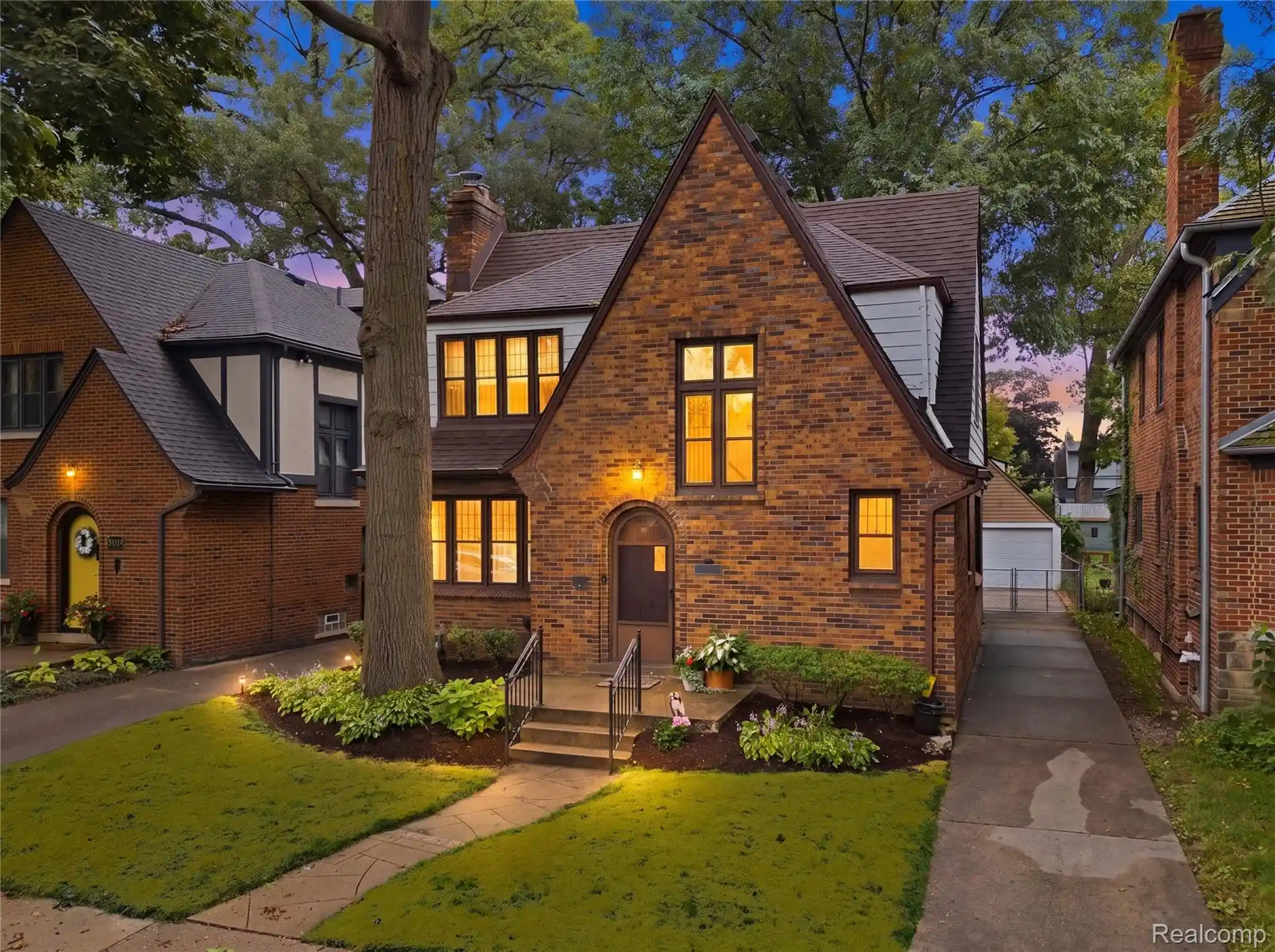 Photo 1 of Sale Pending at 20436 Briarcliff Rd, Detroit, MI 48221 | MLS# 20261075821 | Listing updated on 2026-09-30