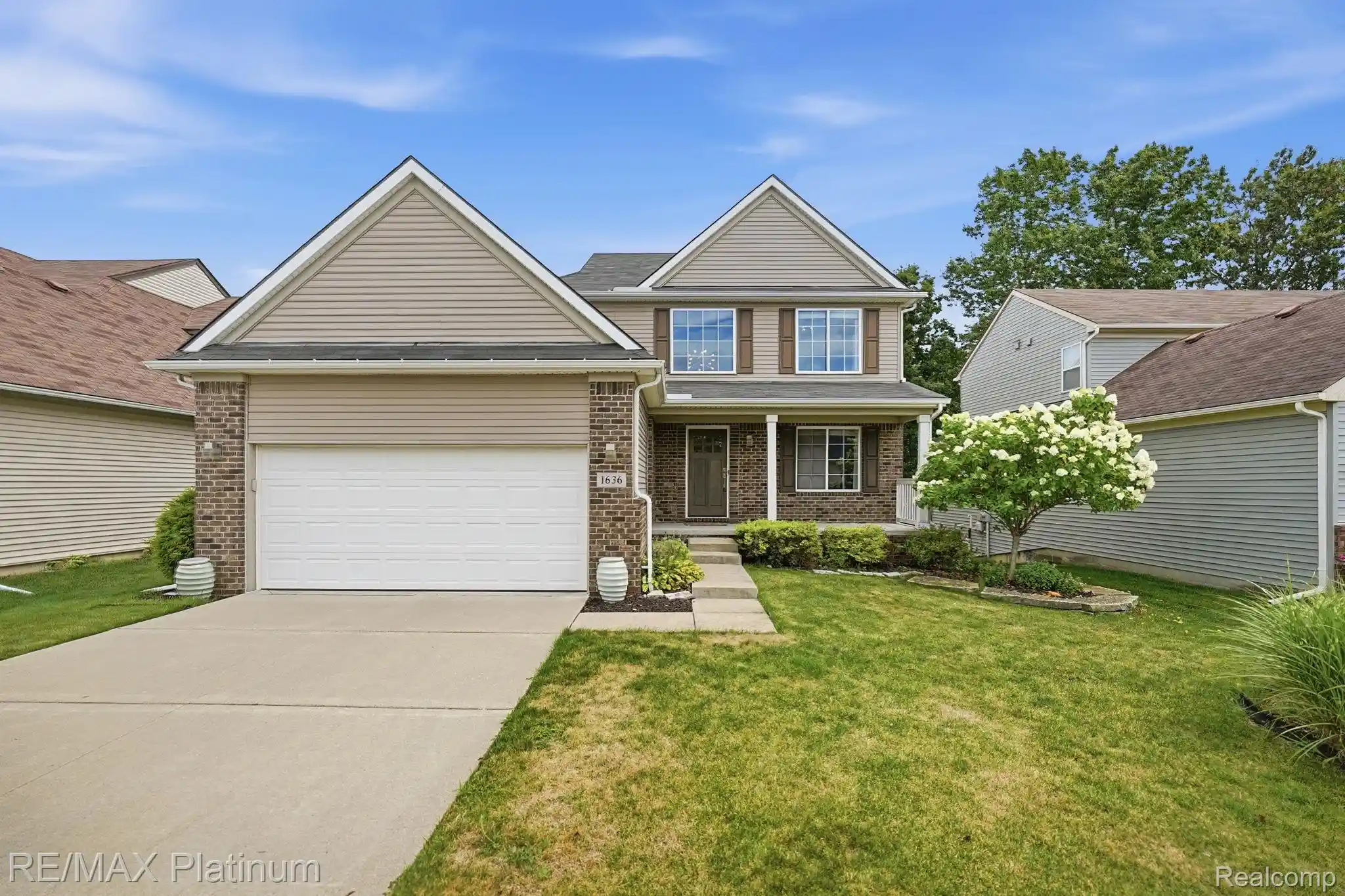 Photo 1 of Sale Pending at 1636 Arbor View Ln, Howell, MI 48843 | MLS# 20261075857 | Listing updated on 2026-10-14