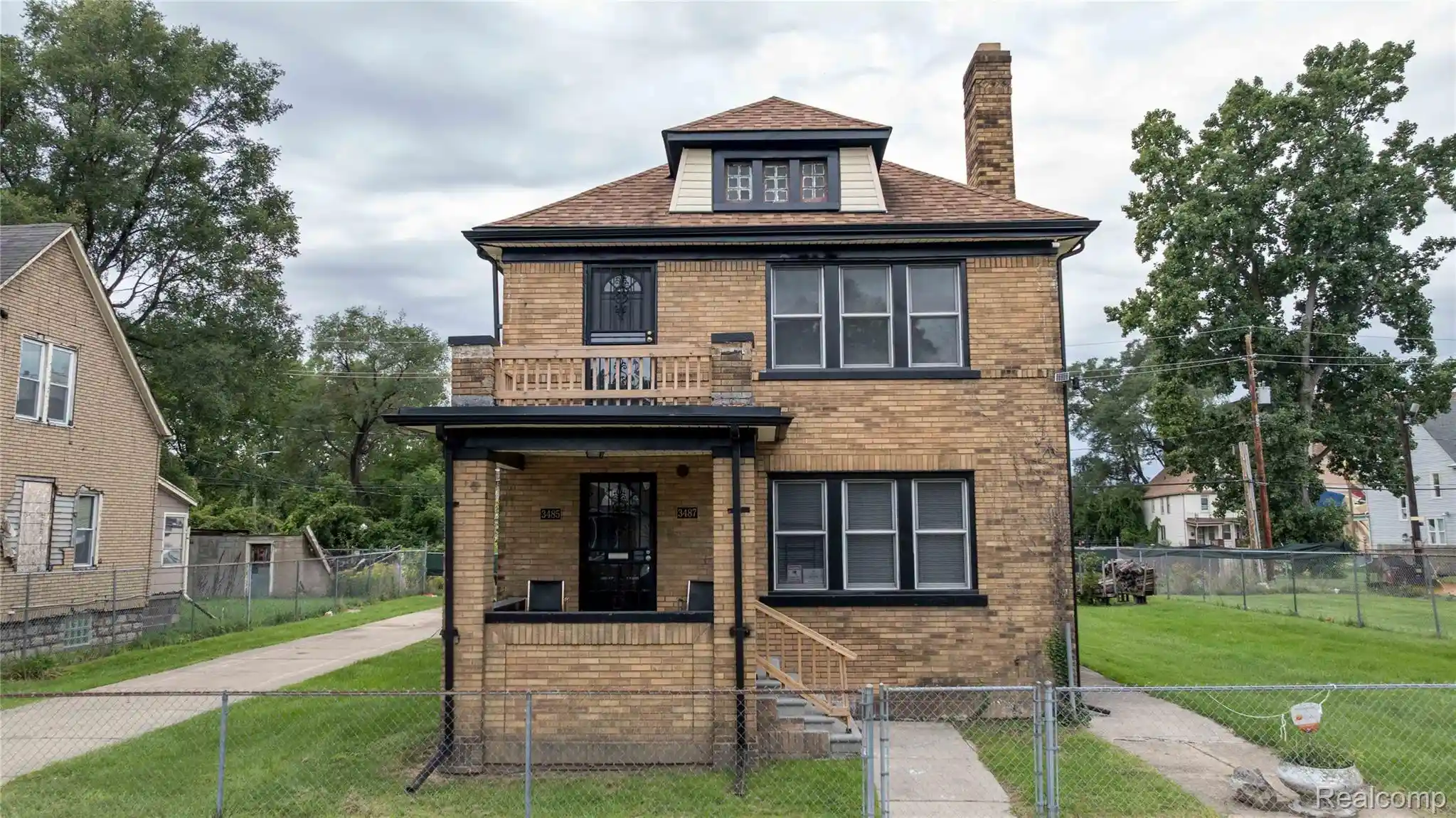 Photo 1 of Multi family home for sale at 3485 Parker St, Detroit, MI 48214 | MLS# 20261075912 | Listing updated on 2026-10-19
