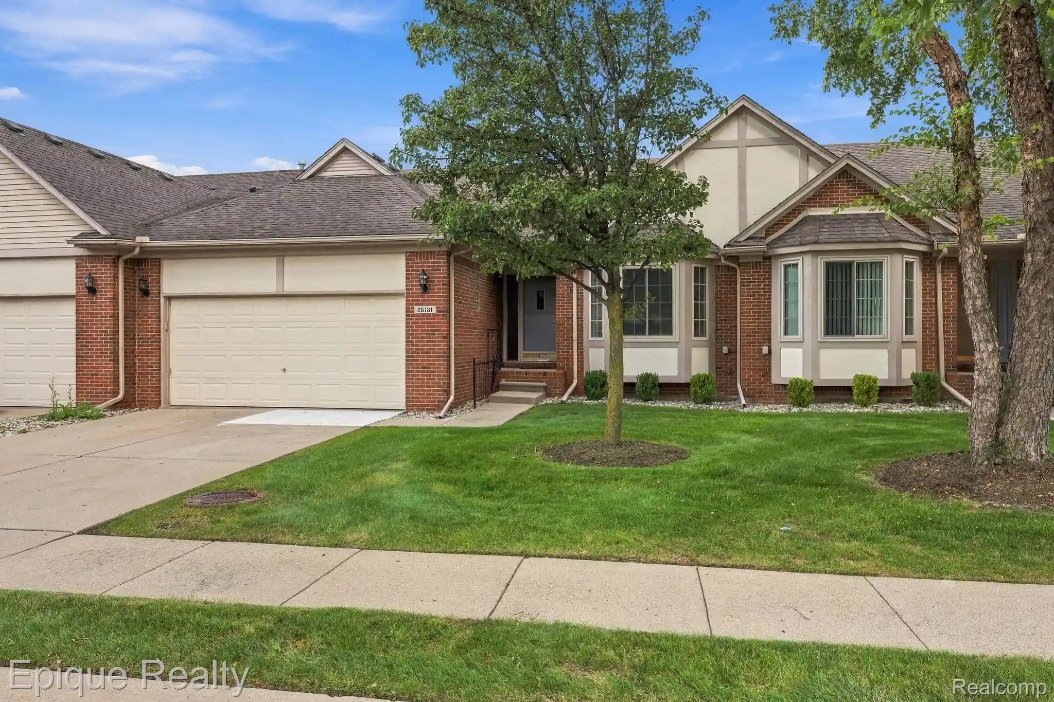Photo 1 of Sale Pending at 28181 Cottonwood Ct #31, Chesterfield Township Macomb, MI 48047 | MLS# 20261076023 | Listing updated on 2026-10-16