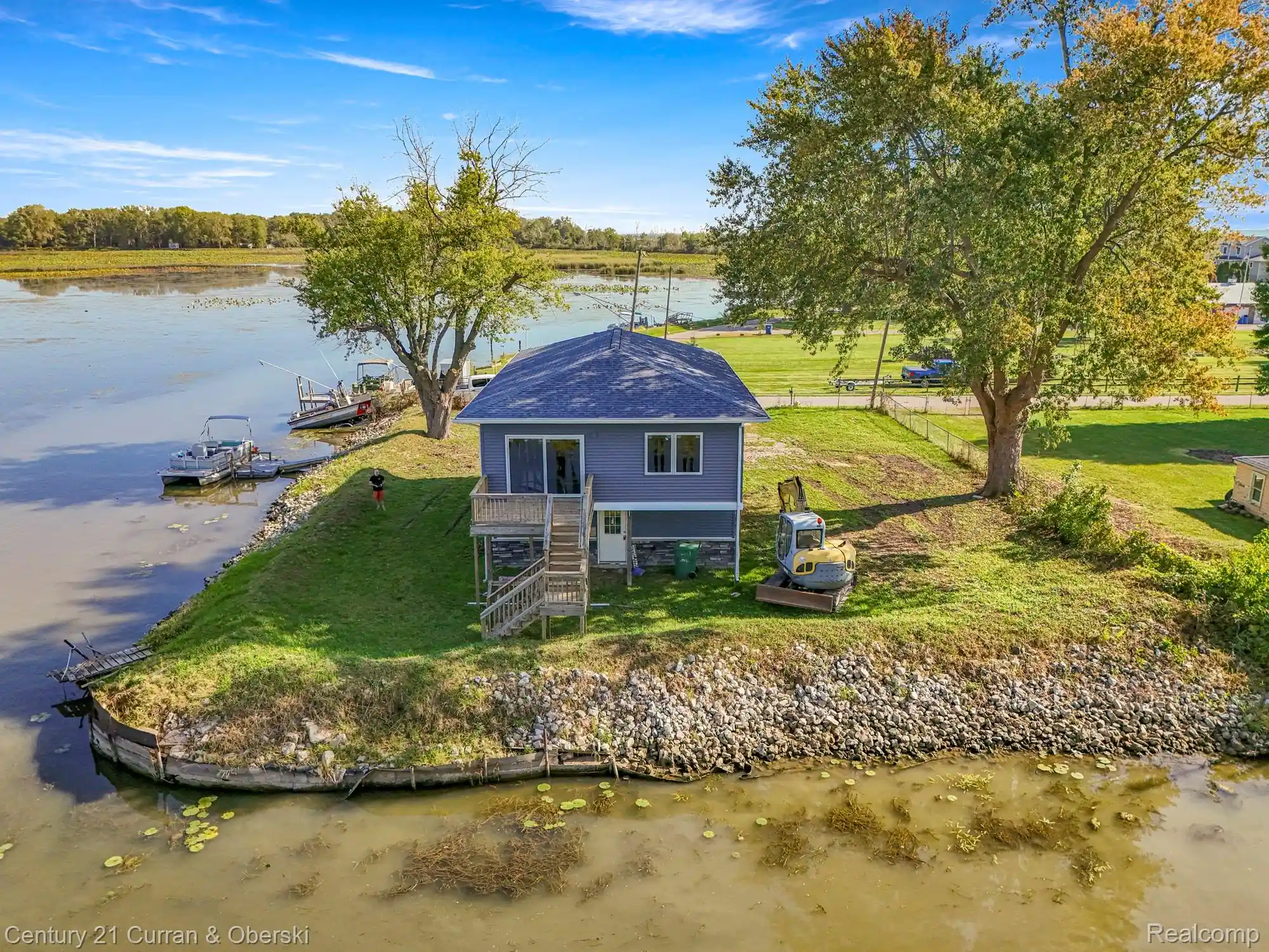 Photo 1 of Single family home for sale at 6809 Lakeshore Dr, Newport, MI 48166 | MLS# 20261076092 | Listing updated on 2026-10-15