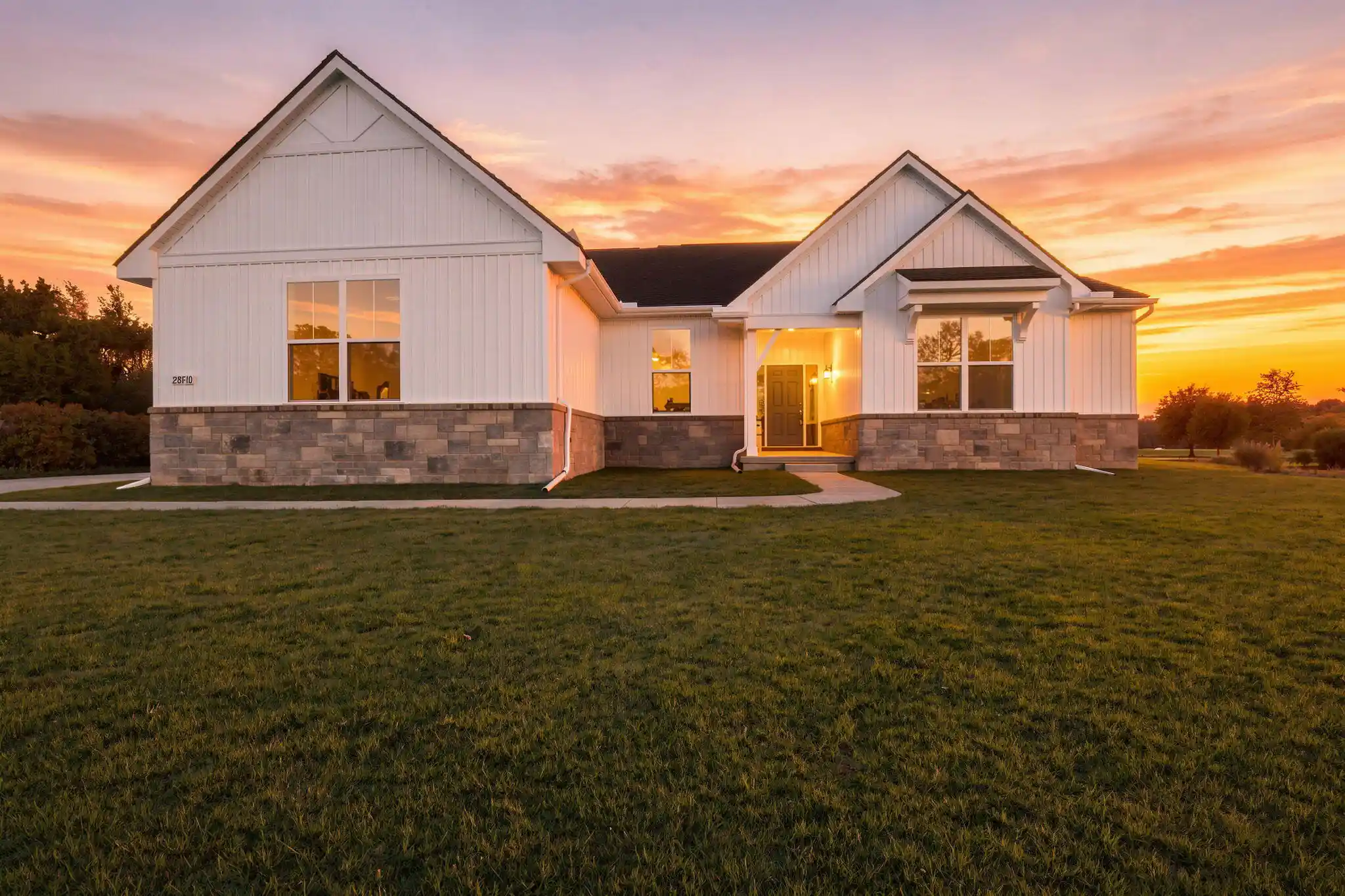Single family home for sale at 28510 Coyote Ct, New Hudson, MI 48165 | MLS# 81026050174
