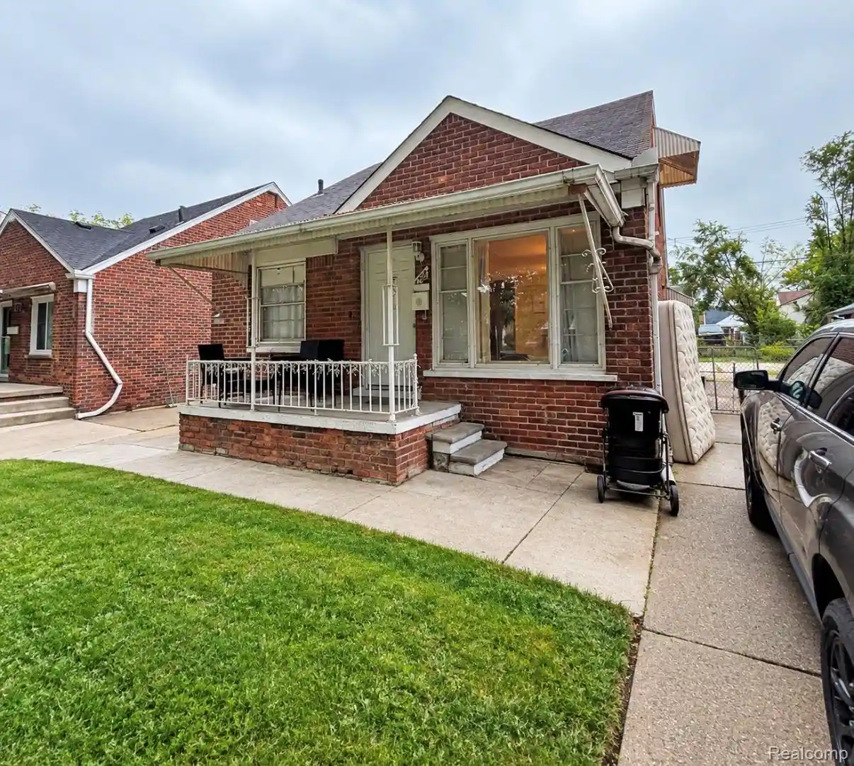Photo 1 of Sale Pending at 6327 Asbury Park, Detroit, MI 48228 | MLS# 20261076223 | Listing updated on 2026-09-30