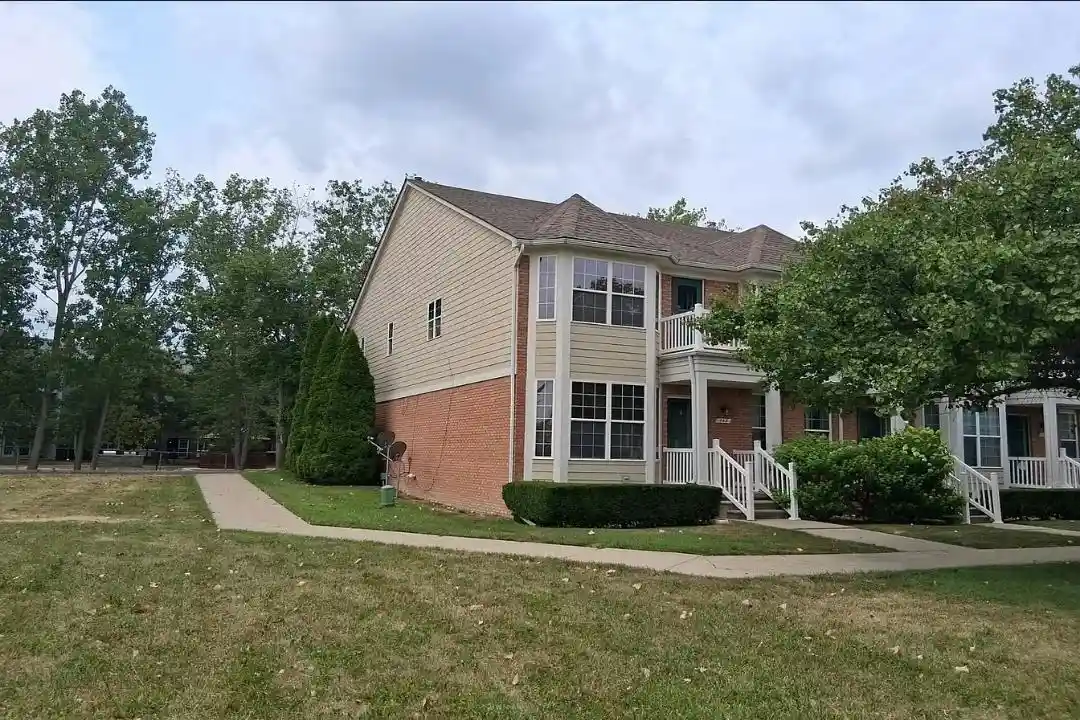 Condo for sale at 743 Aberton Ave, Detroit, MI 48215 | MLS# 60050222479