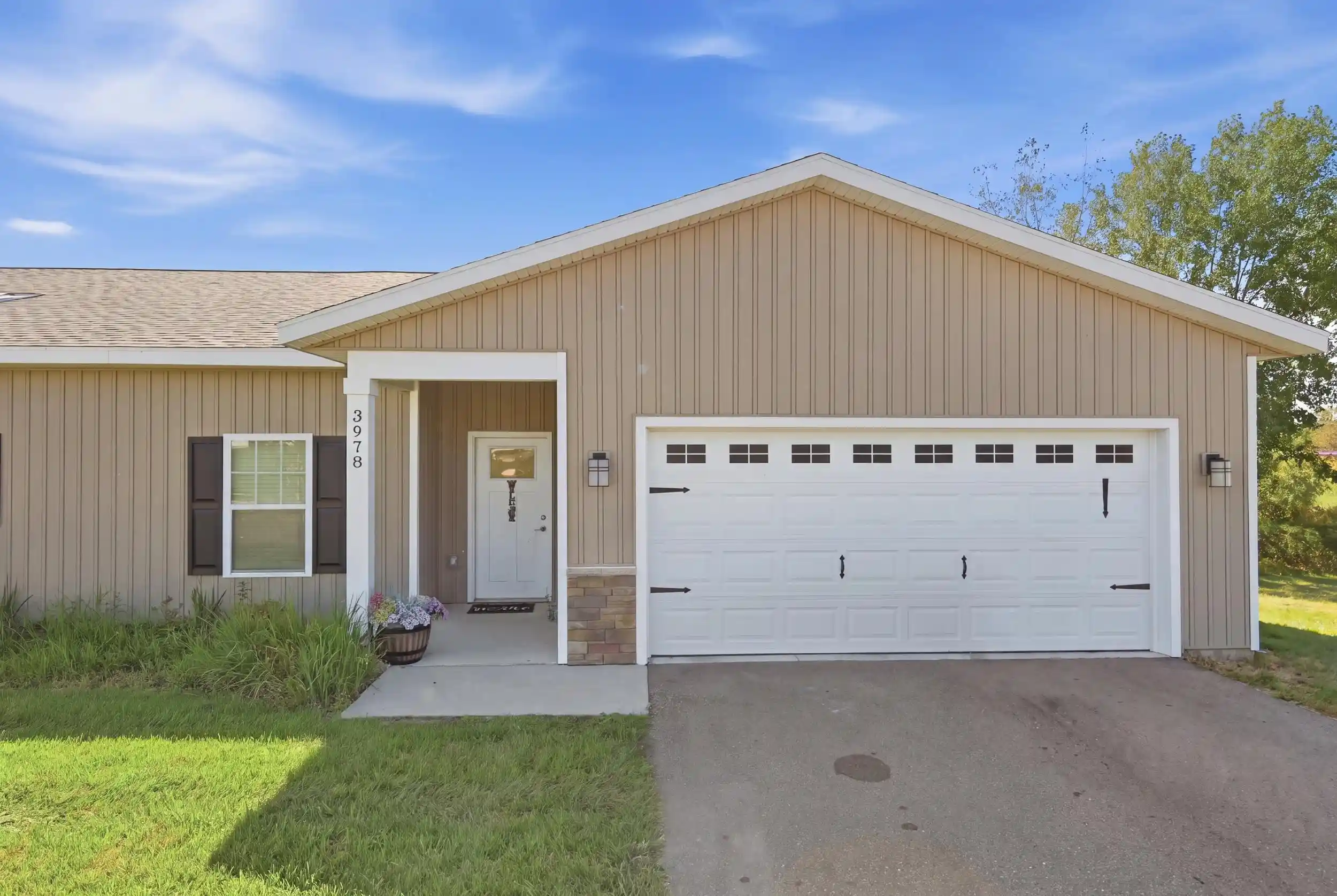 Photo 1 of Condo for sale at 3978 Reserve Dr, Wyoming, MI 49418 | MLS# 65026050305 | Listing updated on 2026-10-14