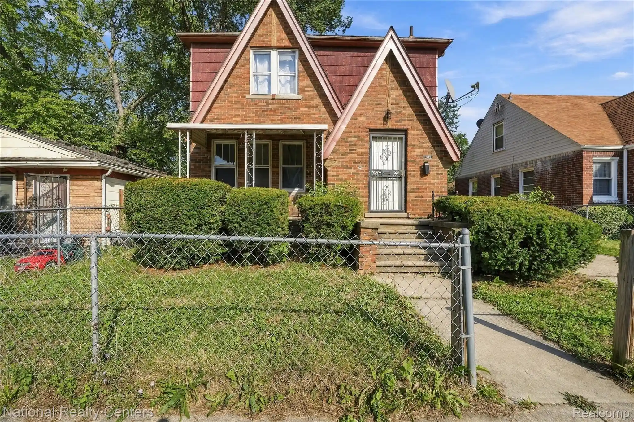 Photo 1 of Single family home for sale at 8160 Robson St, Detroit, MI 48228 | MLS# 20261076384 | Listing updated on 2026-10-24