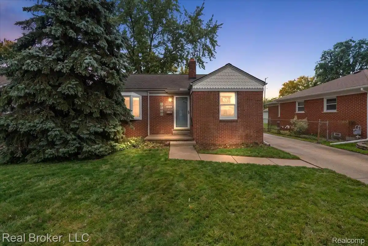 Photo 1 of Single family home for sale at 22024 Madison St, Saint Clair Shores, MI 48081 | MLS# 20261076528 | Listing updated on 2026-10-27