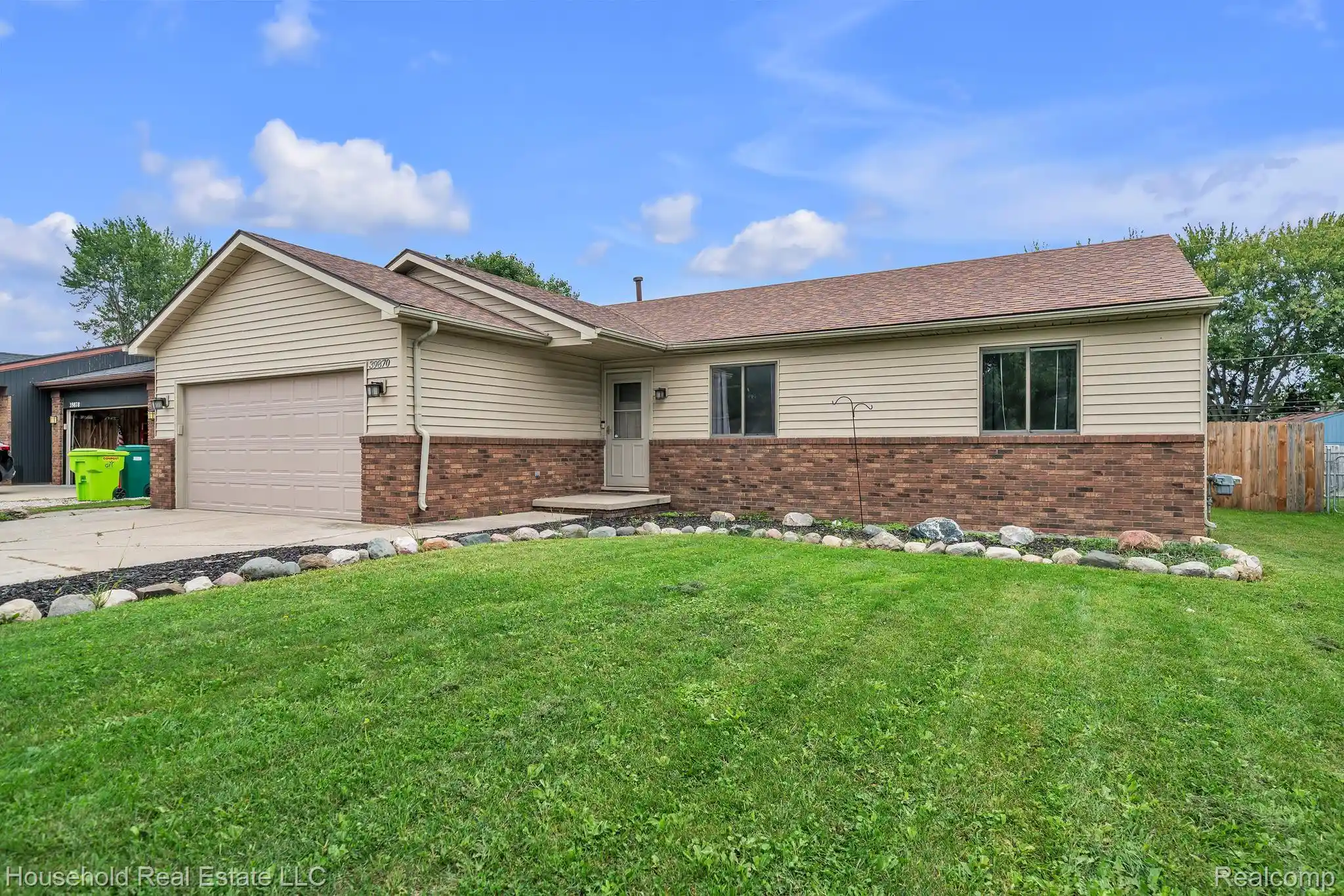 Photo 1 of Single family home for sale at 39870 Bridgeview St, Harrison Township, MI 48045 | MLS# 20261076539 | Listing updated on 2026-10-28