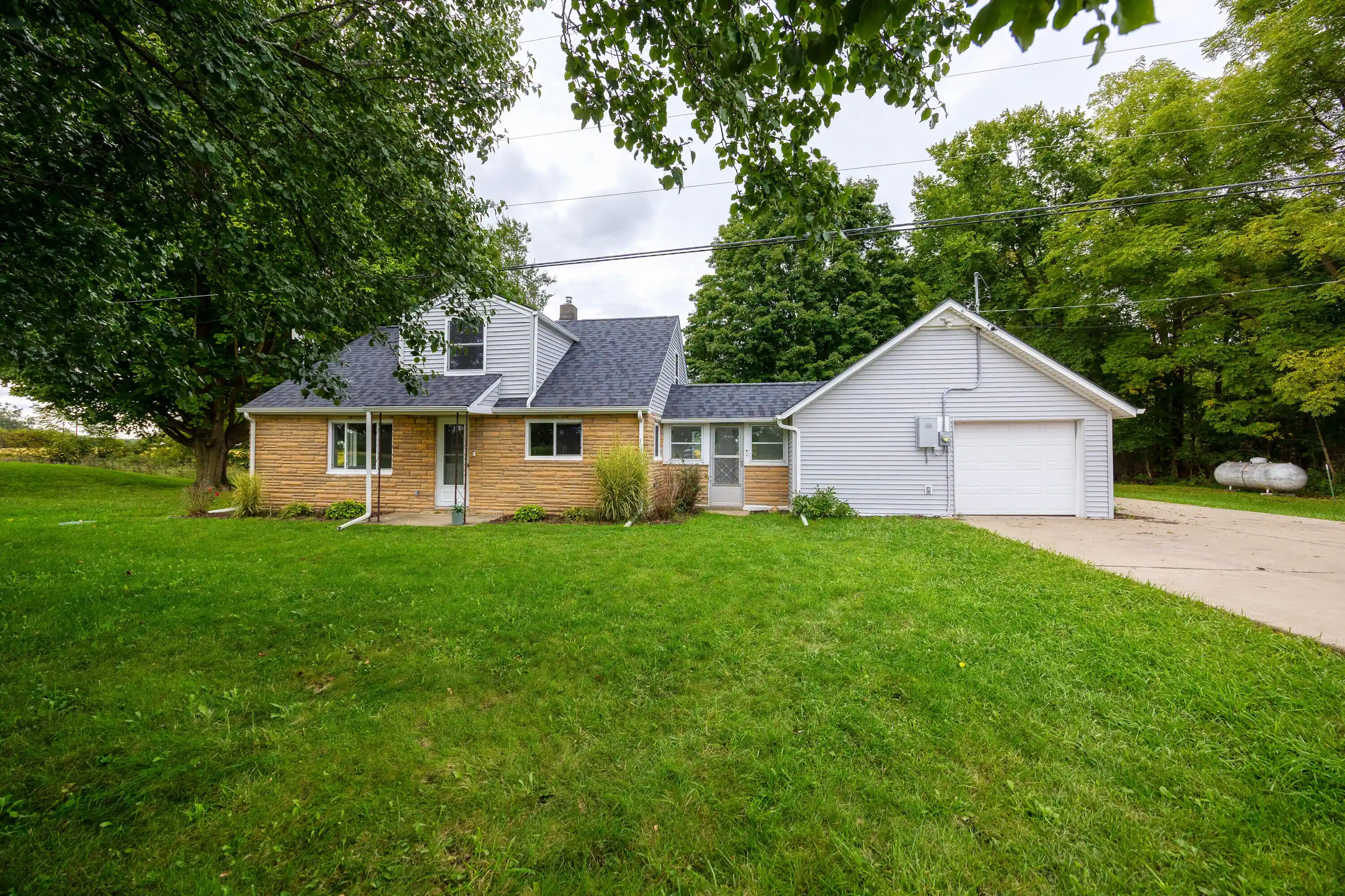 Single family home for sale at 1867 E Fitchburg Rd, Stockbridge, MI 49285 | MLS# 81026050415