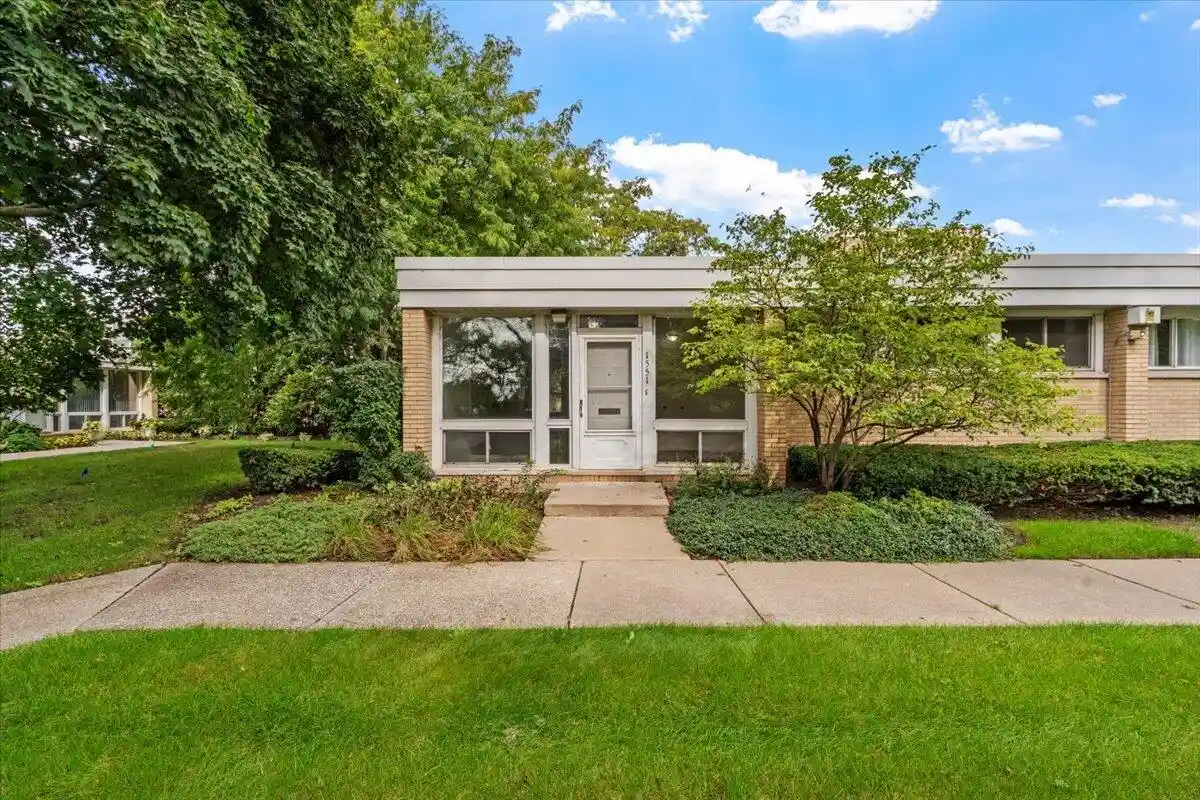 Photo 1 of Condo for sale at 1551 Chateaufort Pl, Detroit, MI 48207 | MLS# 81026050440 | Listing updated on 2026-09-23