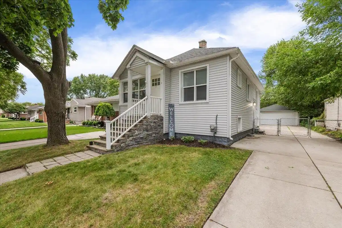 Photo 1 of Single family home for sale at 23831 Deziel St, Saint Clair Shores, MI 48082 | MLS# 81026050470 | Listing updated on 2026-10-19