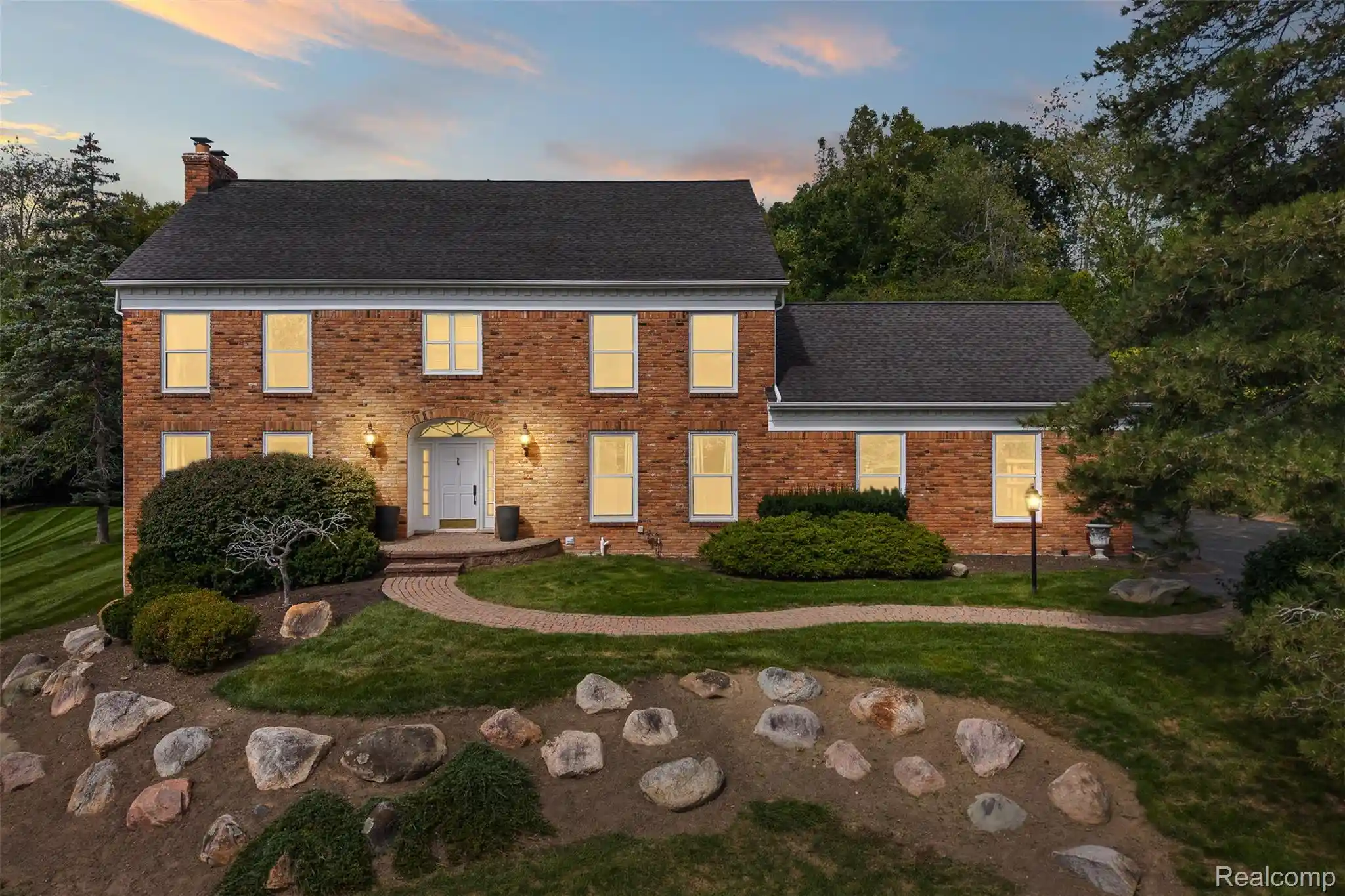 Photo 1 of Single family home for sale at 3250 Chestnut Run Dr, Bloomfield Hills, MI 48302 | MLS# 20261076821 | Listing updated on 2026-10-02