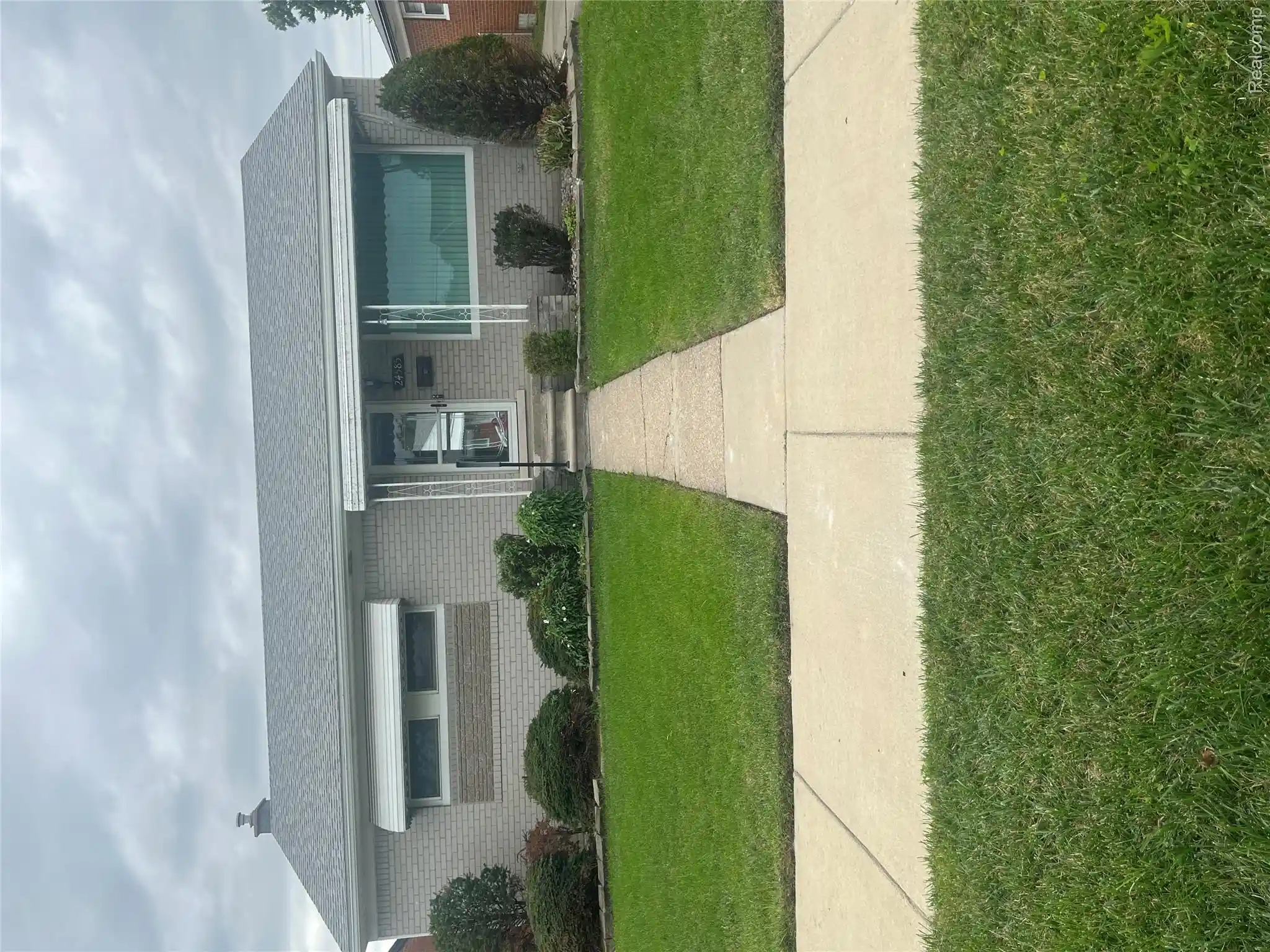 Photo 1 of Single family home for sale at 24585 Johnston Ave, Eastpointe, MI 48021 | MLS# 20261076829 | Listing updated on 2026-10-29