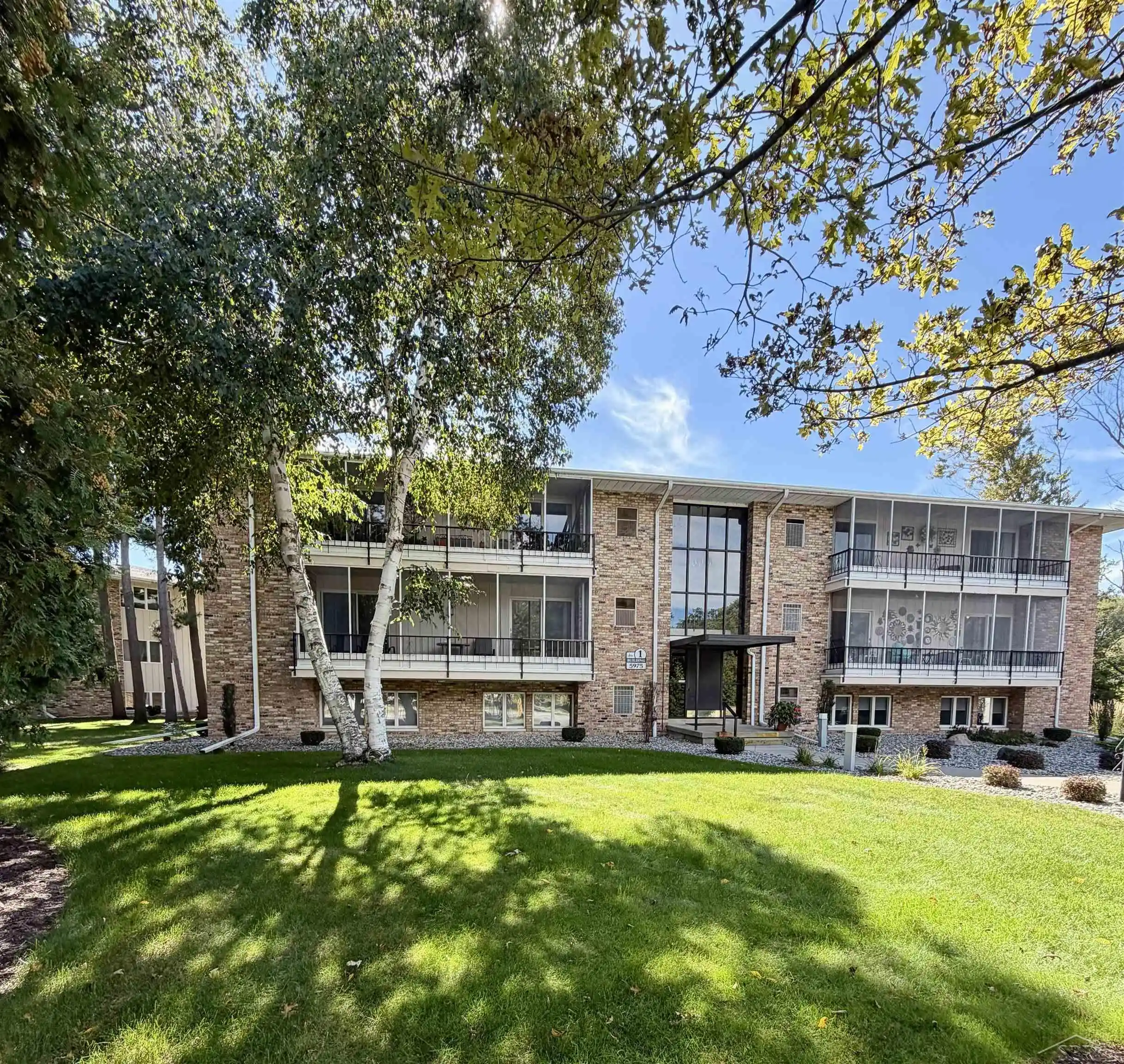 Photo 1 of Condo for sale at 5975 W Michigan Ave, Saginaw, MI 48638 | MLS# 61050222672 | Listing updated on 2026-10-18