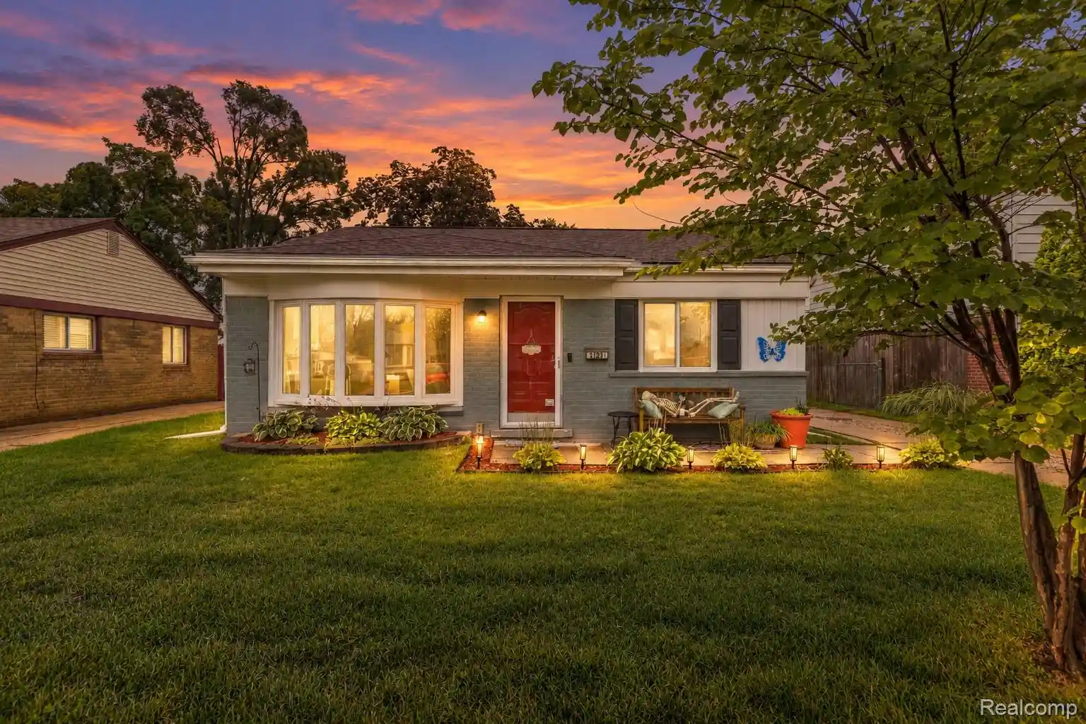 Photo 1 of Sale Pending at 31231 Fernwood St, Westland, MI 48186 | MLS# 20261076843 | Listing updated on 2026-10-15