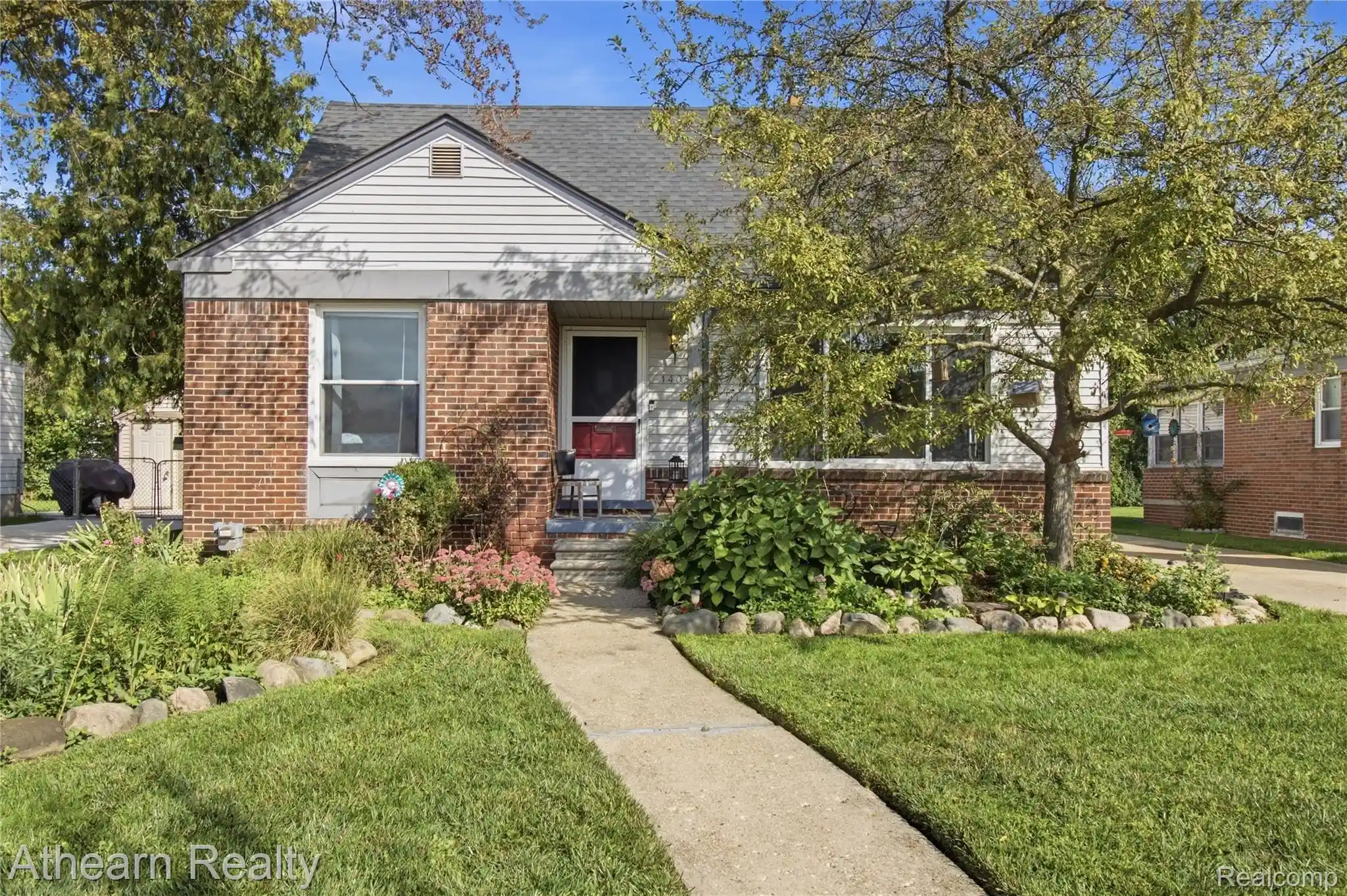Photo 1 of Single family home for sale at 14050 Wales St, Oak Park, MI 48237 | MLS# 20261076914 | Listing updated on 2026-10-30