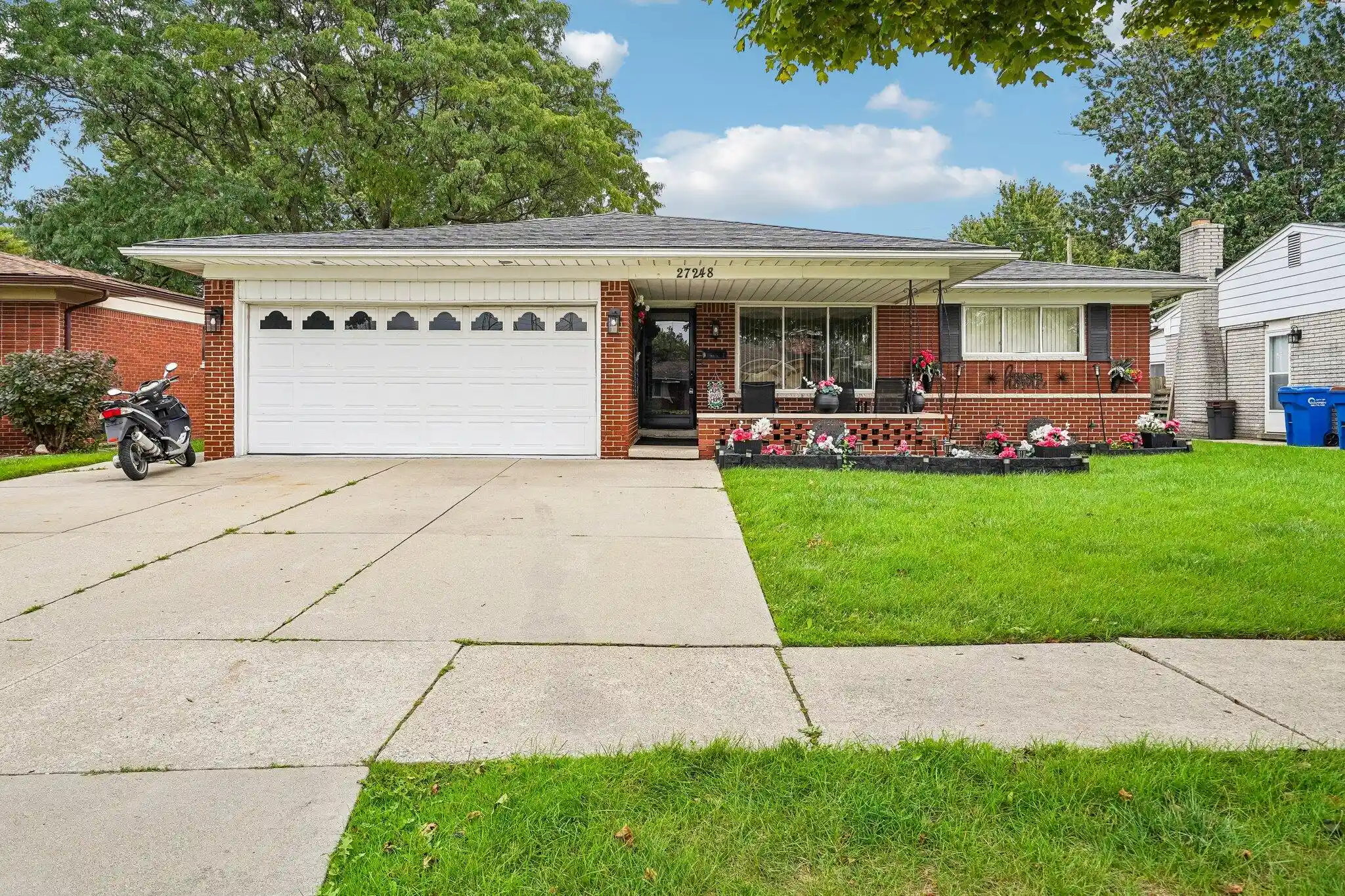 Photo 1 of Single family home for sale at 27248 Newport Dr, Warren, MI 48088 | MLS# 81026050634 | Listing updated on 2026-10-12