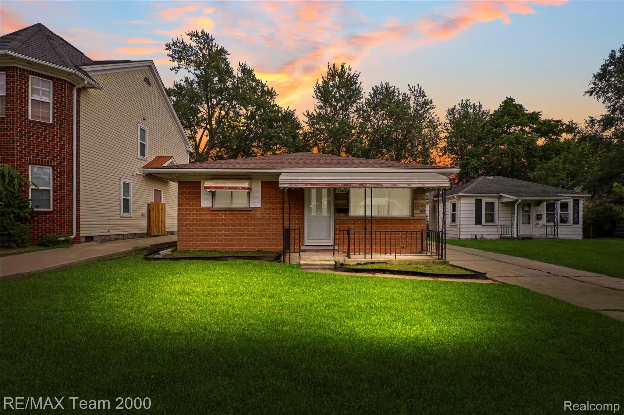 Single family home for sale at 5403 Katherine St, Dearborn Heights, MI 48125 | MLS# 20261076964