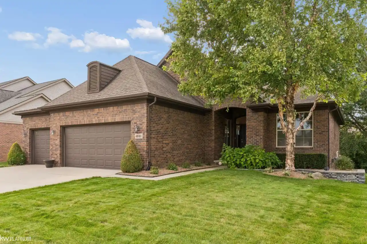 Photo 1 of Single family home for sale at 49181 Mustang Dr, Macomb, MI 48042 | MLS# 58050222719 | Listing updated on 2026-10-22