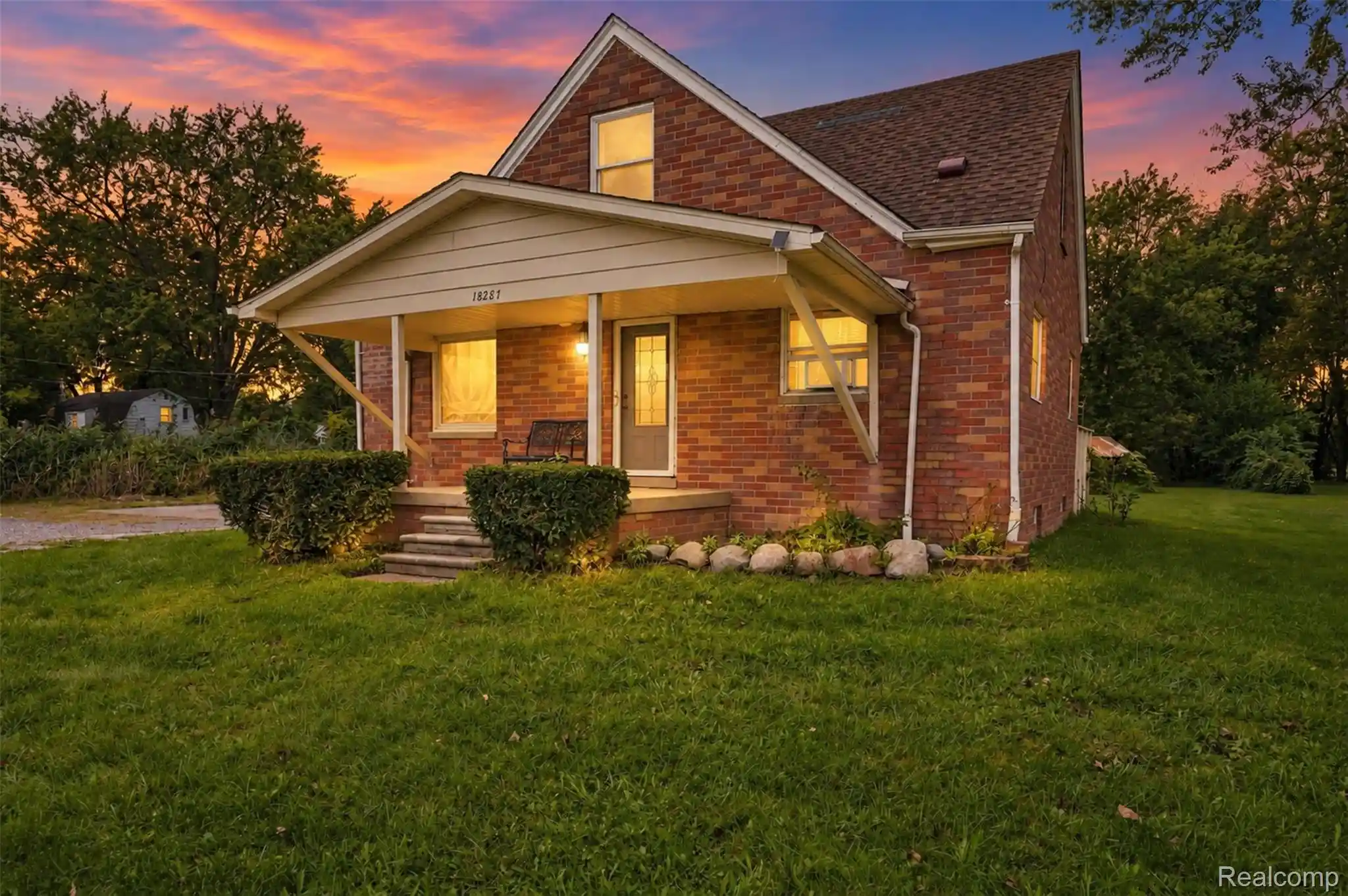 Photo 1 of Single family home for sale at 18287 Inkster Rd, Romulus, MI 48174 | MLS# 20261077031 | Listing updated on 2026-10-17
