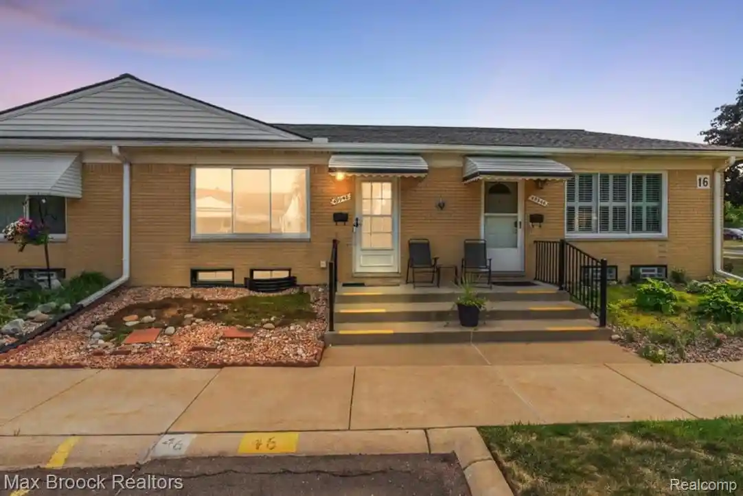 Condo for sale at 49948 Helfer, Wixom, MI 48393 | MLS# 20261077038