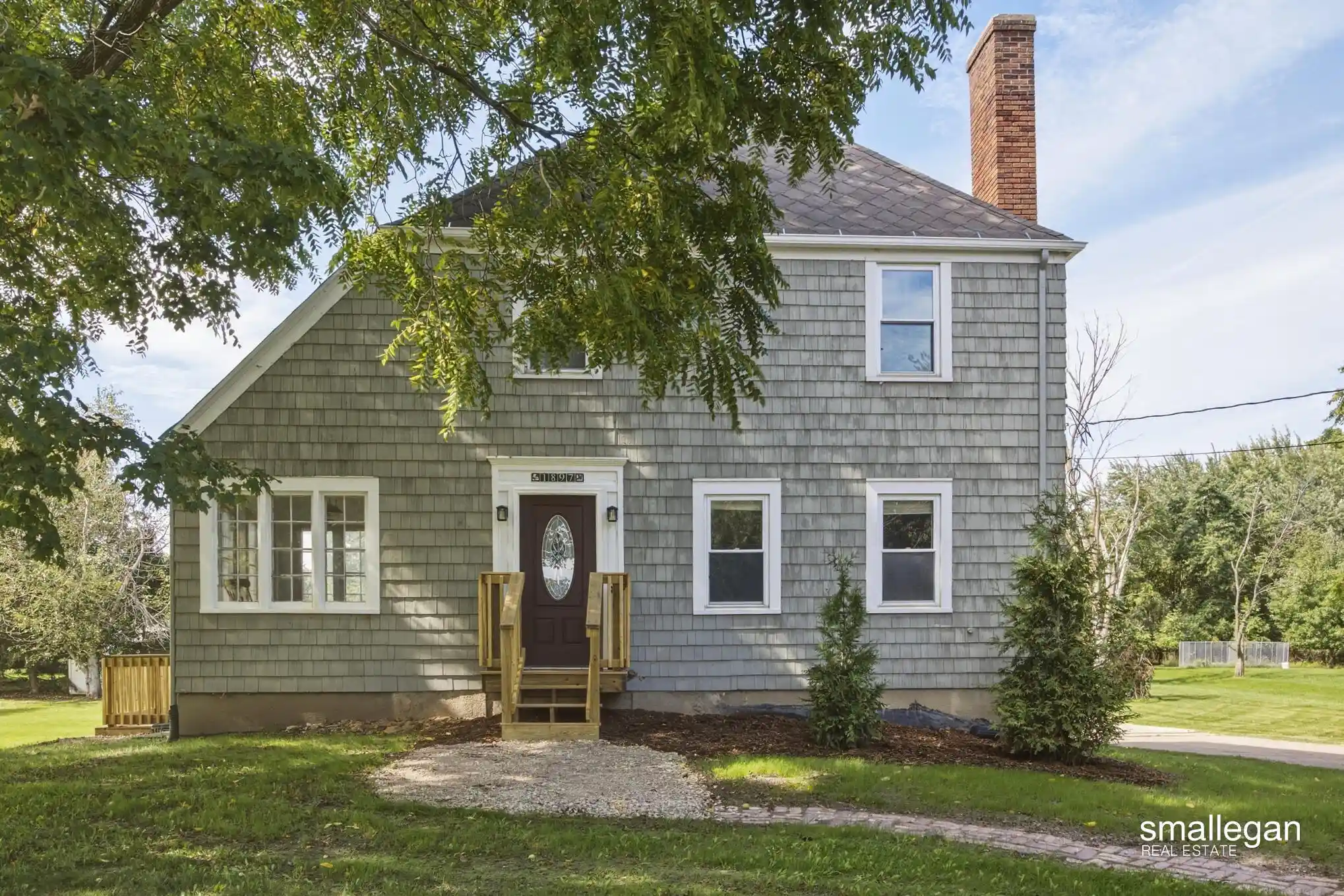 Photo 1 of Single family home for sale at 1897 Manning Ave Nw, Grand Rapids, MI 49534 | MLS# 65026050774 | Listing updated on 2026-10-14