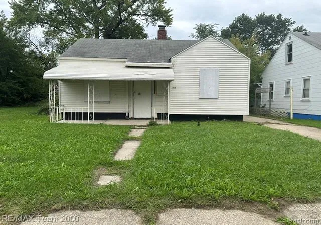 Photo 1 of Single family home for sale at 19994 Carrie St, Detroit, MI 48234 | MLS# 20261077170 | Listing updated on 2026-10-27