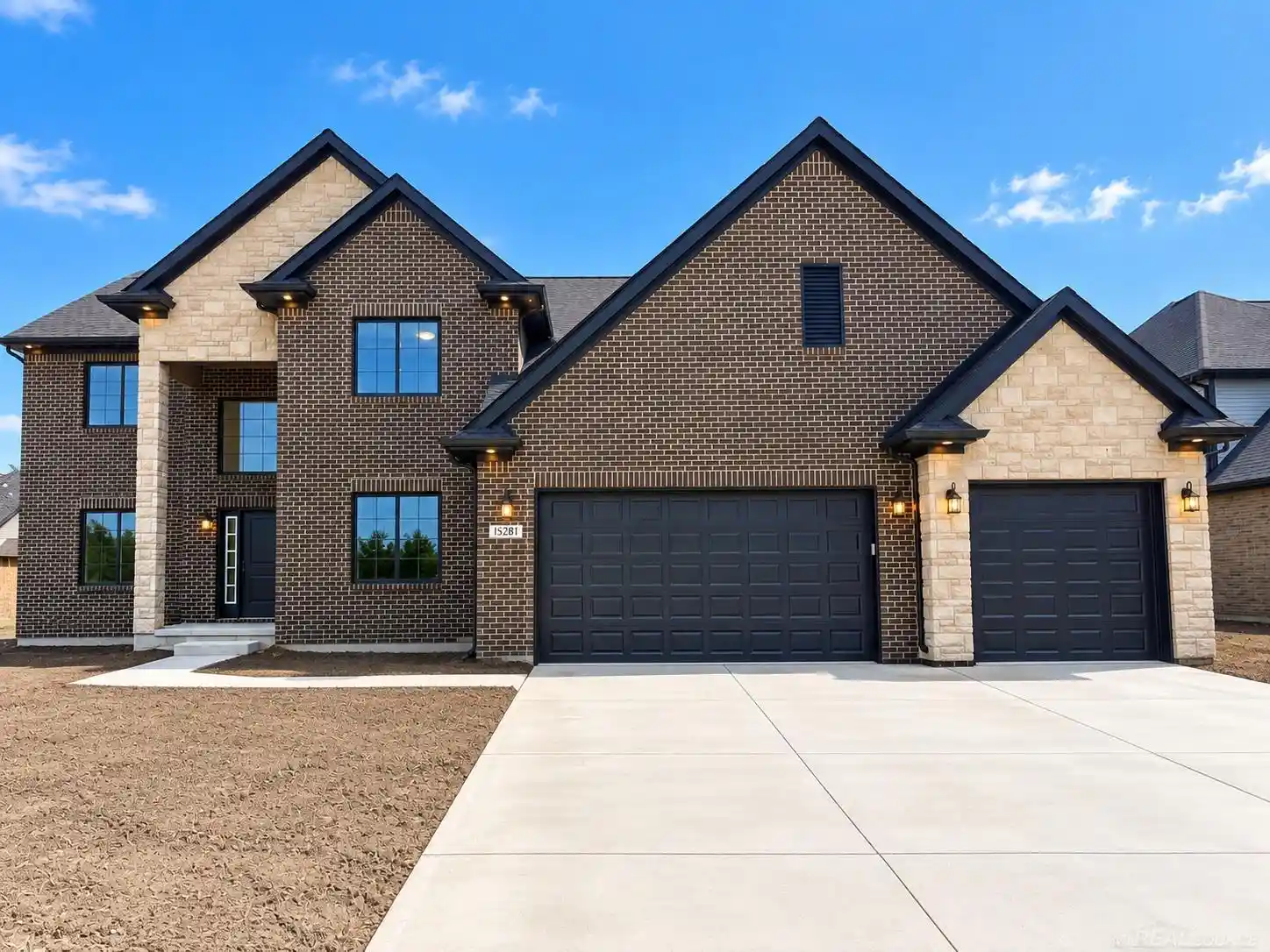 Photo 1 of Single family home for sale at 15281 25 Mile Rd, Macomb, MI 48042 | MLS# 58050222774 | Listing updated on 2026-09-26