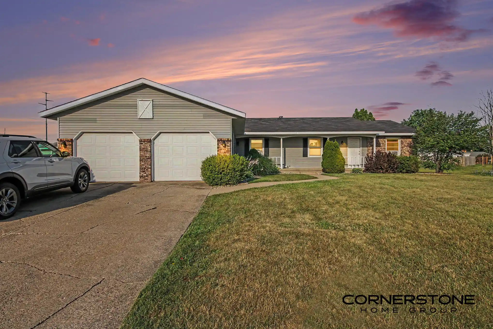 Photo 1 of Sale Pending at 5991 Valley Ln Dr Se, Grand Rapids, MI 49508 | MLS# 65026050934 | Listing updated on 2026-09-29