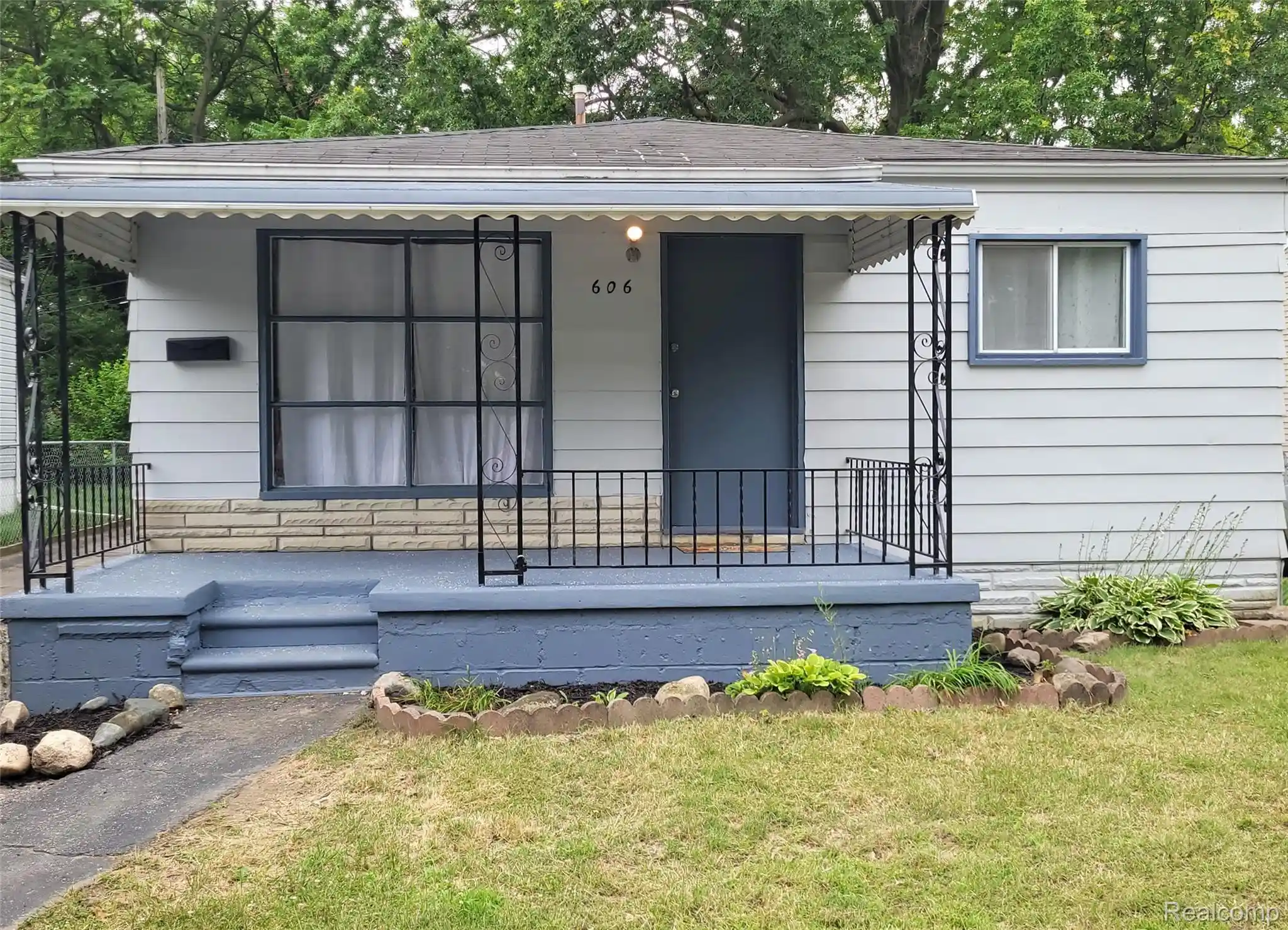 Photo 1 of Single family home for sale at 606 E Milton Ave, Hazel Park, MI 48030 | MLS# 20261077332 | Listing updated on 2026-10-03