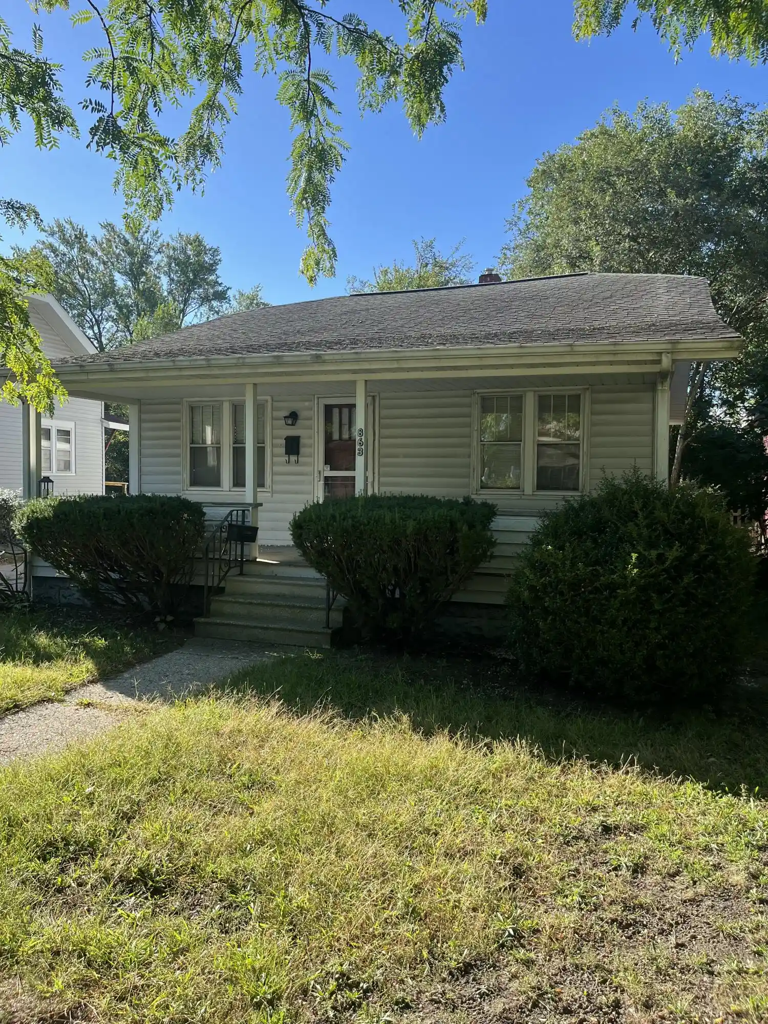 Photo 1 of Single family home for sale at 863 E Isabella Ave, Muskegon, MI 49442 | MLS# 71026050958 | Listing updated on 2026-10-15