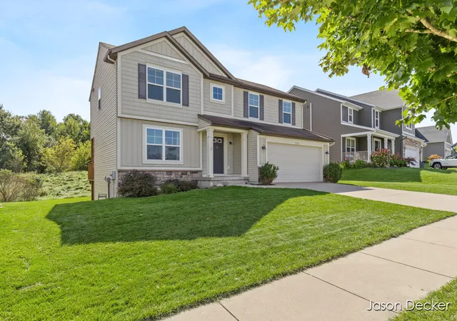 Single family home for sale at 518 Orchard Dr NE, Rockford, MI 49341 | MLS# 65026051018