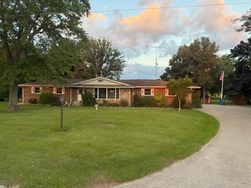 Photo 1 of Sale Pending at 565 N Fiske Rd, Coldwater, MI 49036 | MLS# 53026051033 | Listing updated on 2026-10-19