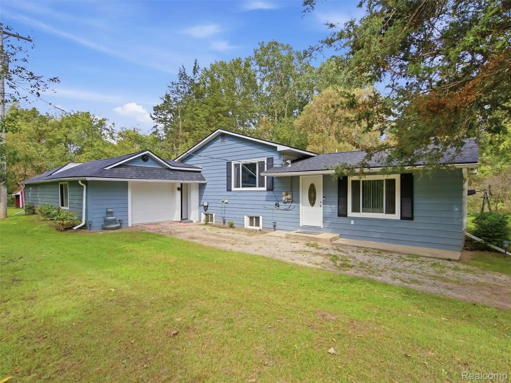 Photo 1 of Sale Pending at 2791 Carpenter Rd, Lapeer, MI 48446 | MLS# 20261077485 | Listing updated on 2026-10-02