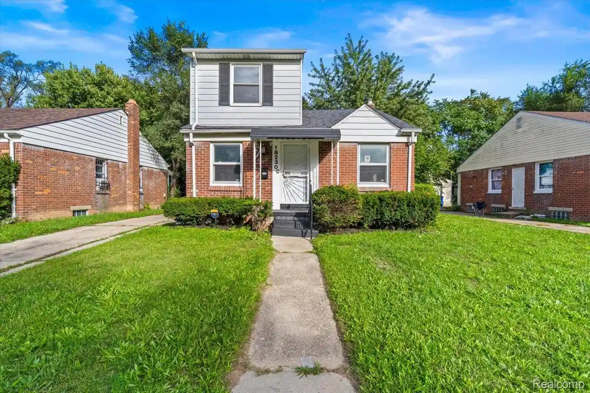Photo 1 of Single family home for sale at 18230 Mansfield St, Detroit, MI 48235 | MLS# 20261077516 | Listing updated on 2026-10-02