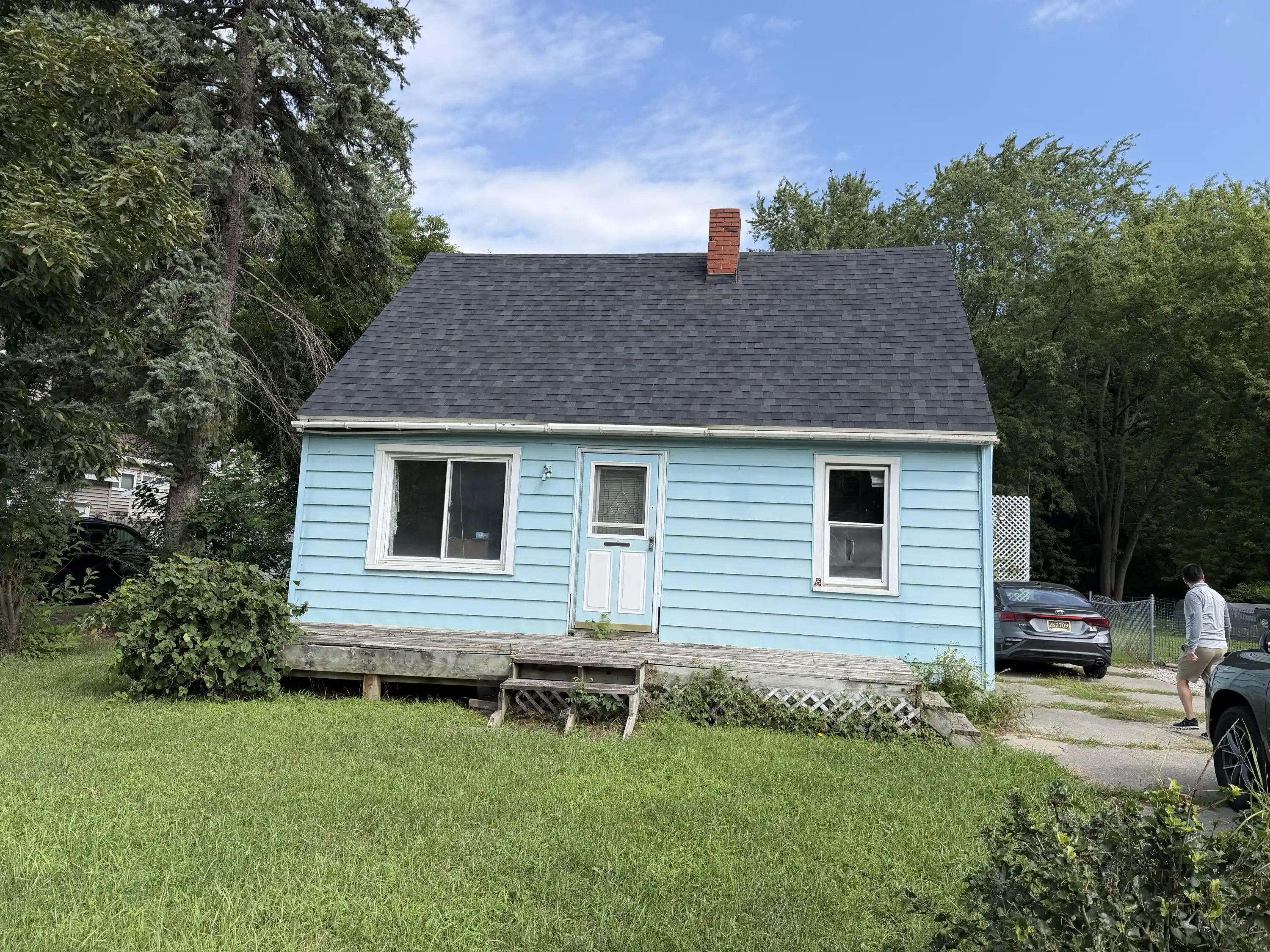 Photo 1 of Sale Pending at 122 W Fairfield Ave, Lansing, MI 48906 | MLS# 64026051092 | Listing updated on 2026-10-01