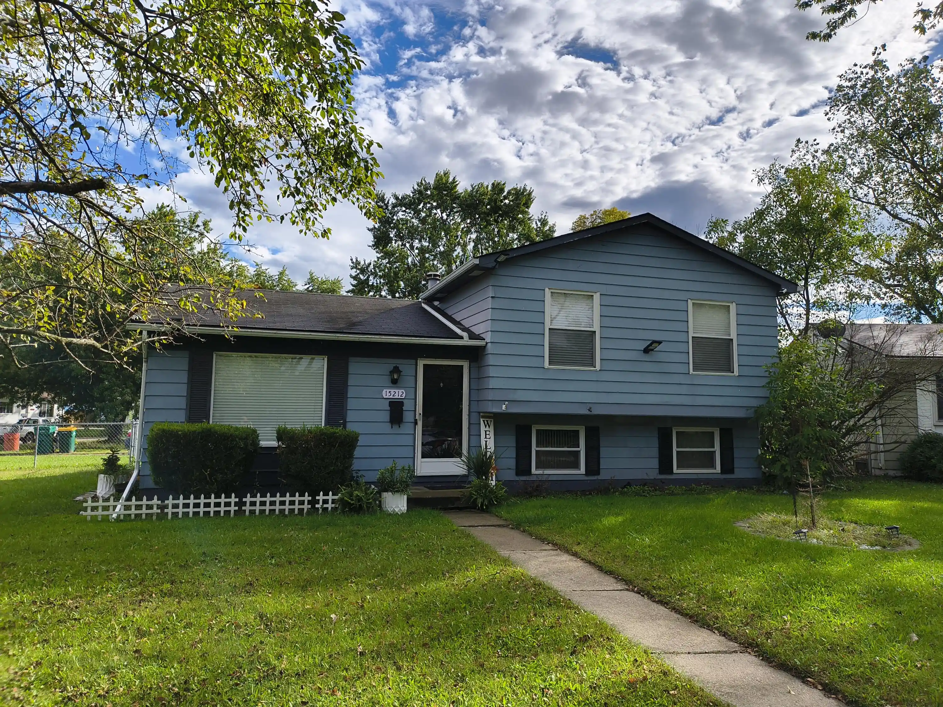 Photo 1 of Single family home for sale at 15212 Orchard Ct, Romulus, MI 48174 | MLS# 81026051110 | Listing updated on 2026-09-25