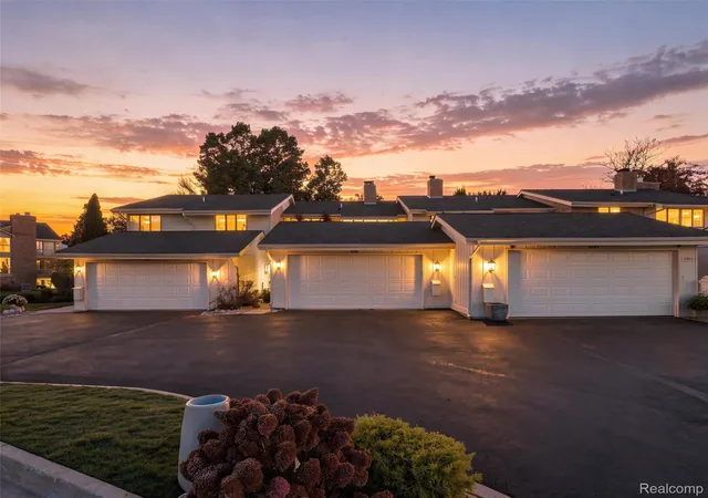 Photo 1 of Condo for sale at 7383 Crk View Ct, West Bloomfield, MI 48322 | MLS# 20261077556 | Listing updated on 2026-10-27